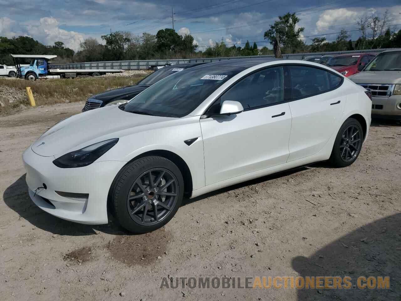 5YJ3E1EAXPF453088 TESLA MODEL 3 2023