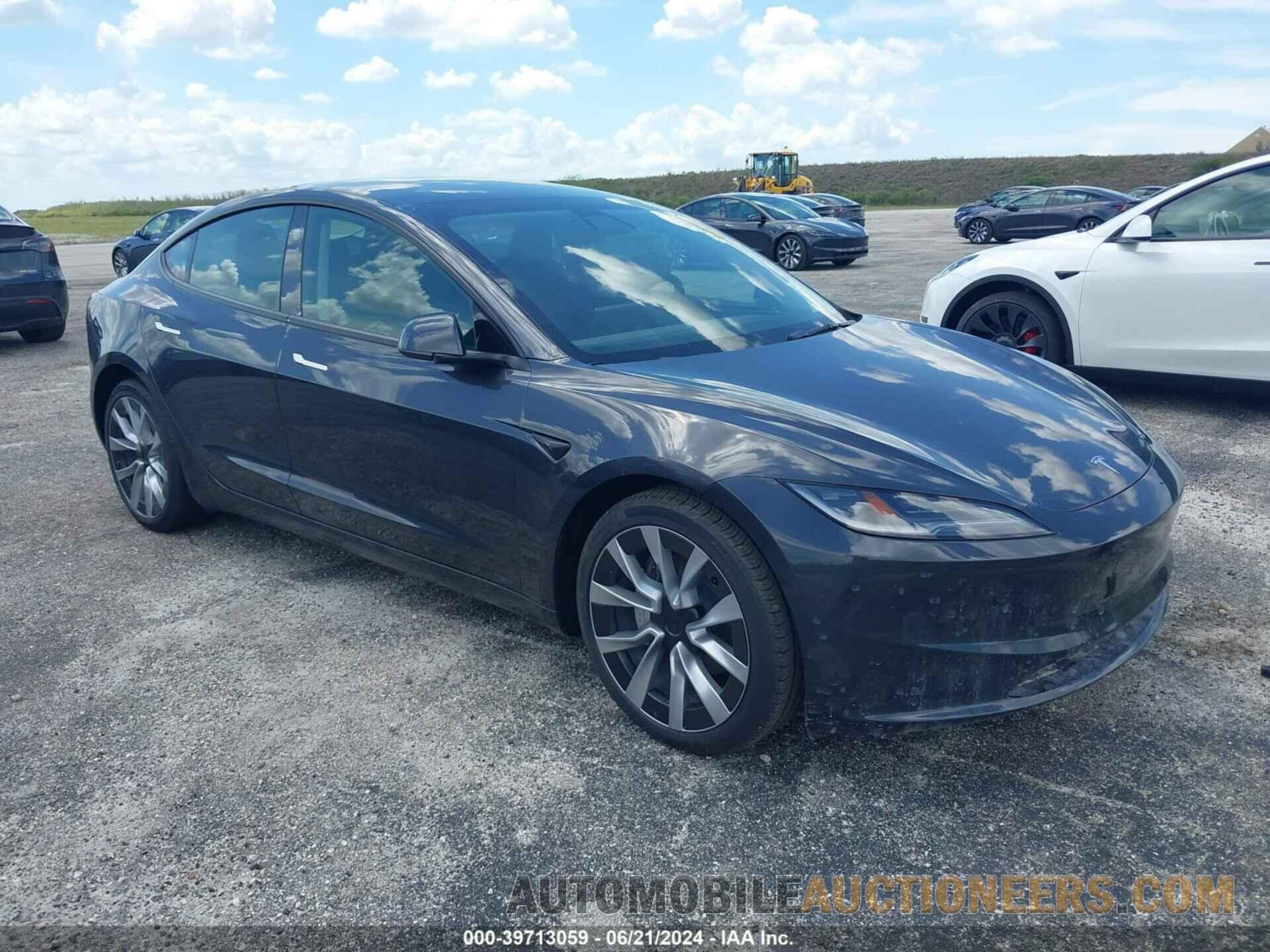 5YJ3E1EAXRF752485 TESLA MODEL 3 2024