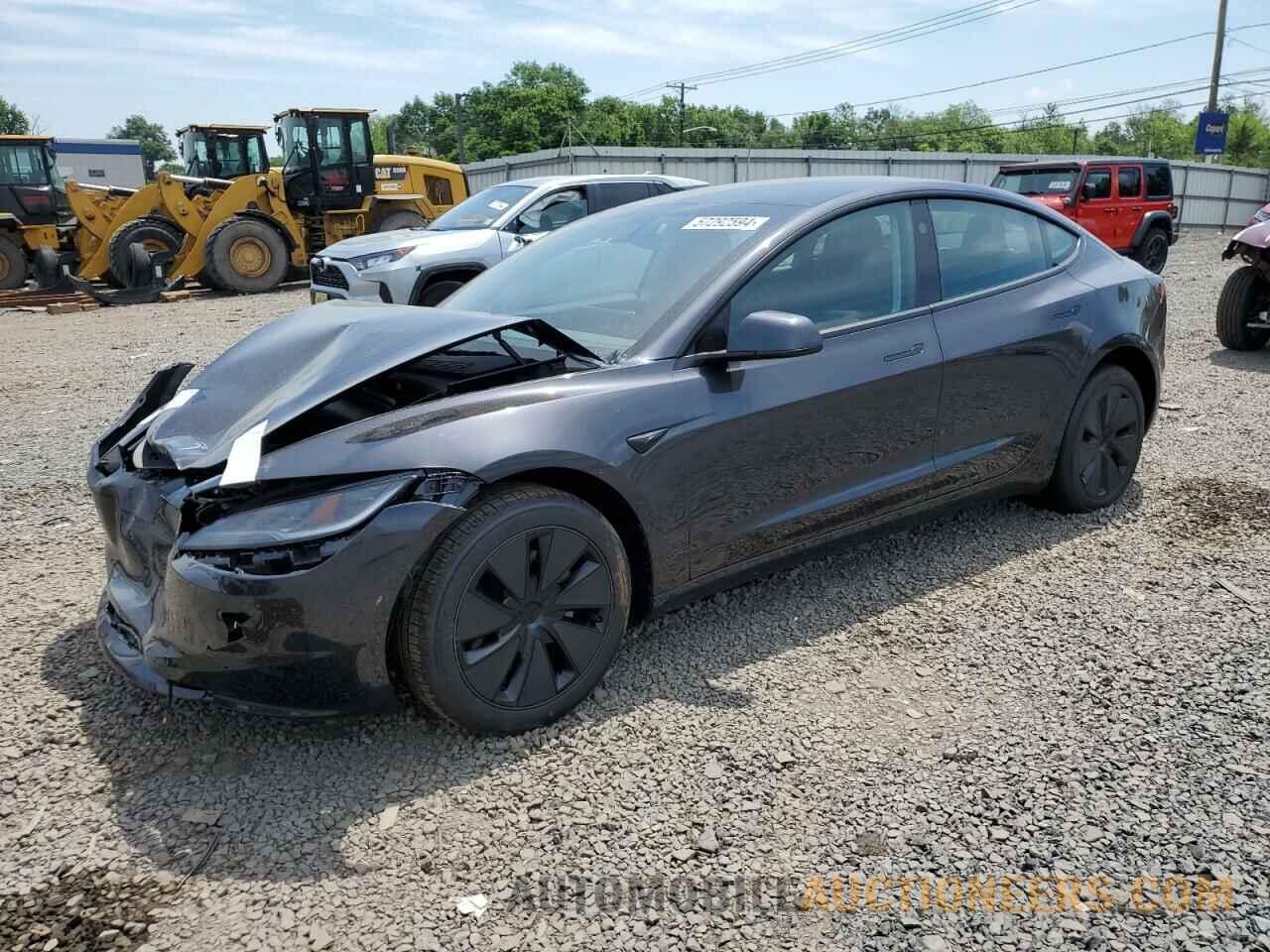 5YJ3E1EAXRF766970 TESLA MODEL 3 2024