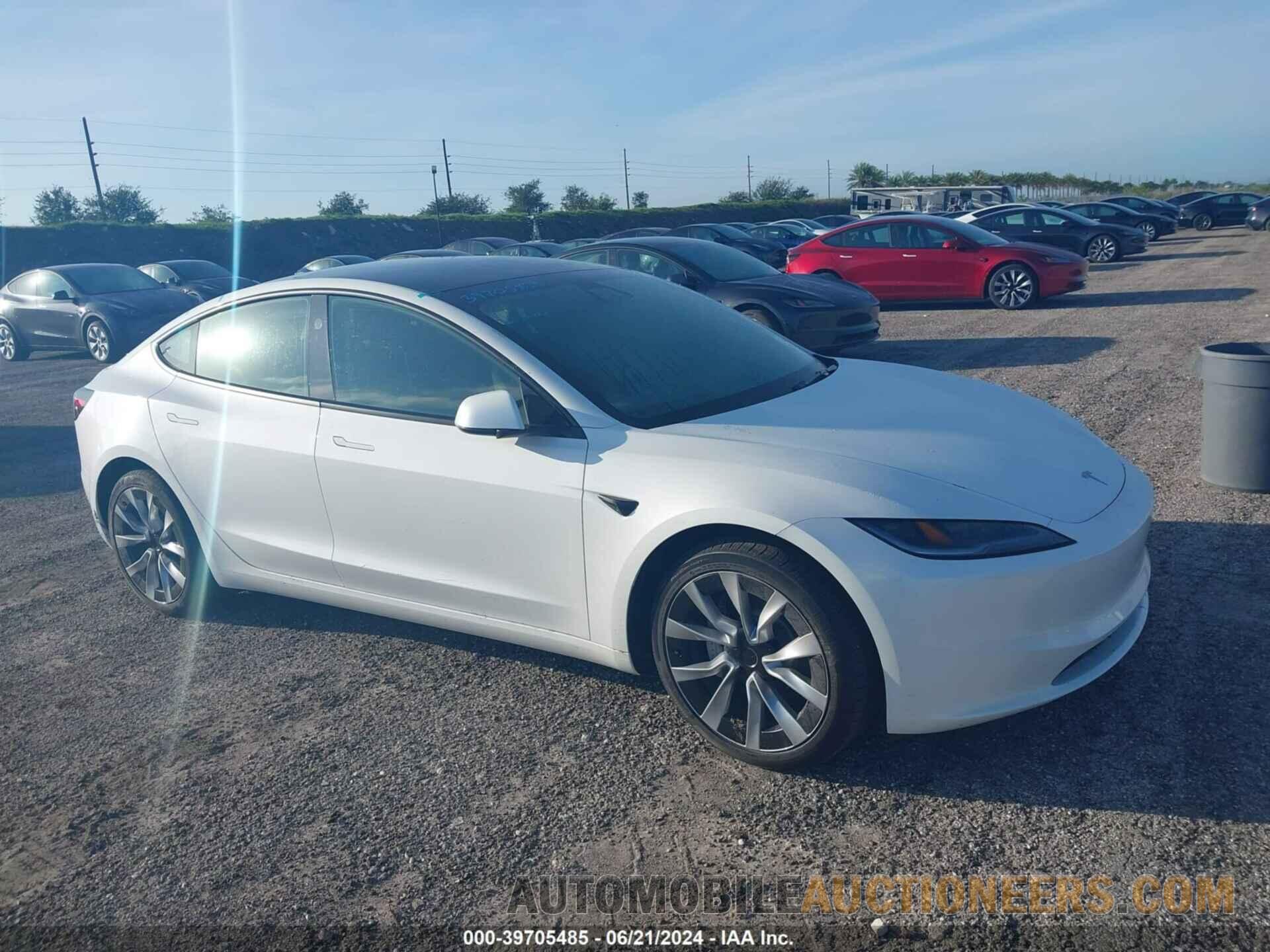 5YJ3E1EAXRF769576 TESLA MODEL 3 2024