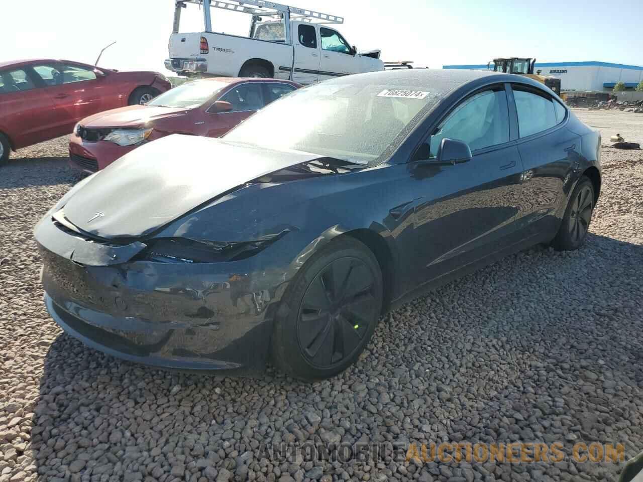 5YJ3E1EAXRF782585 TESLA MODEL 3 2024