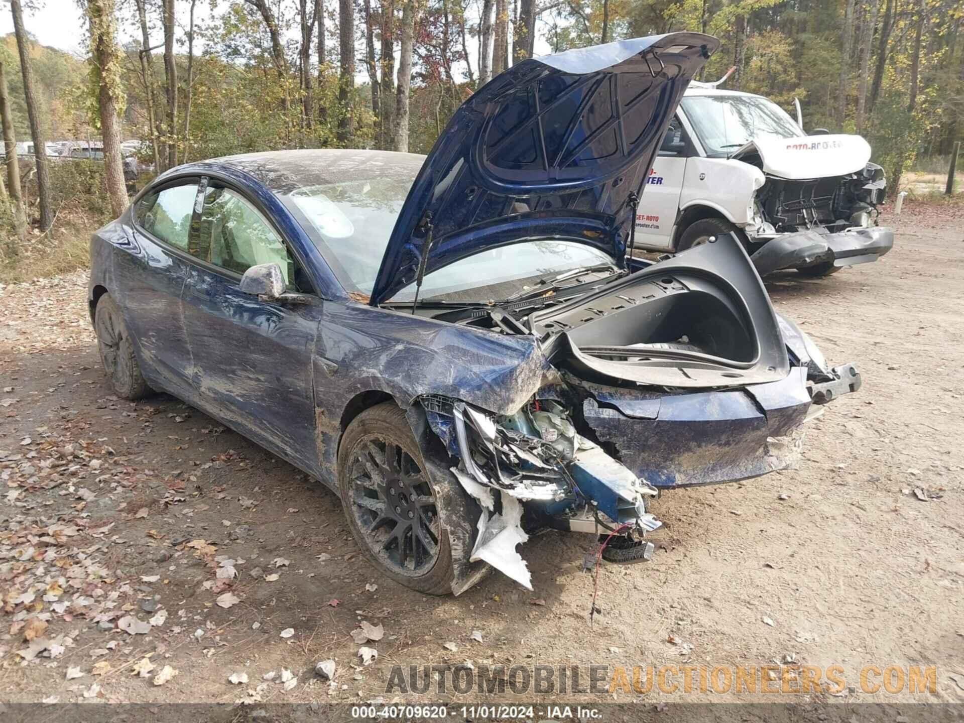 5YJ3E1EAXRF784319 TESLA MODEL 3 2024