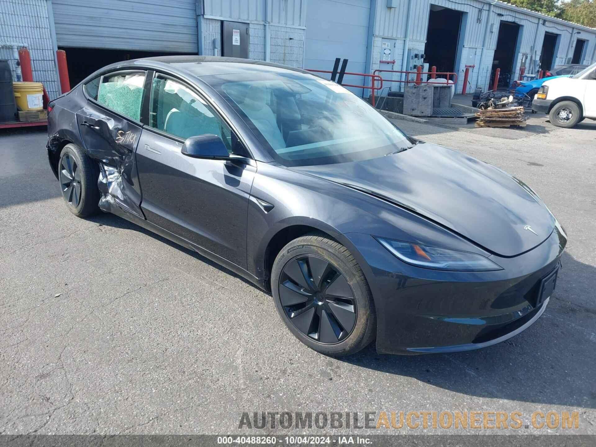 5YJ3E1EAXRF821093 TESLA MODEL 3 2024