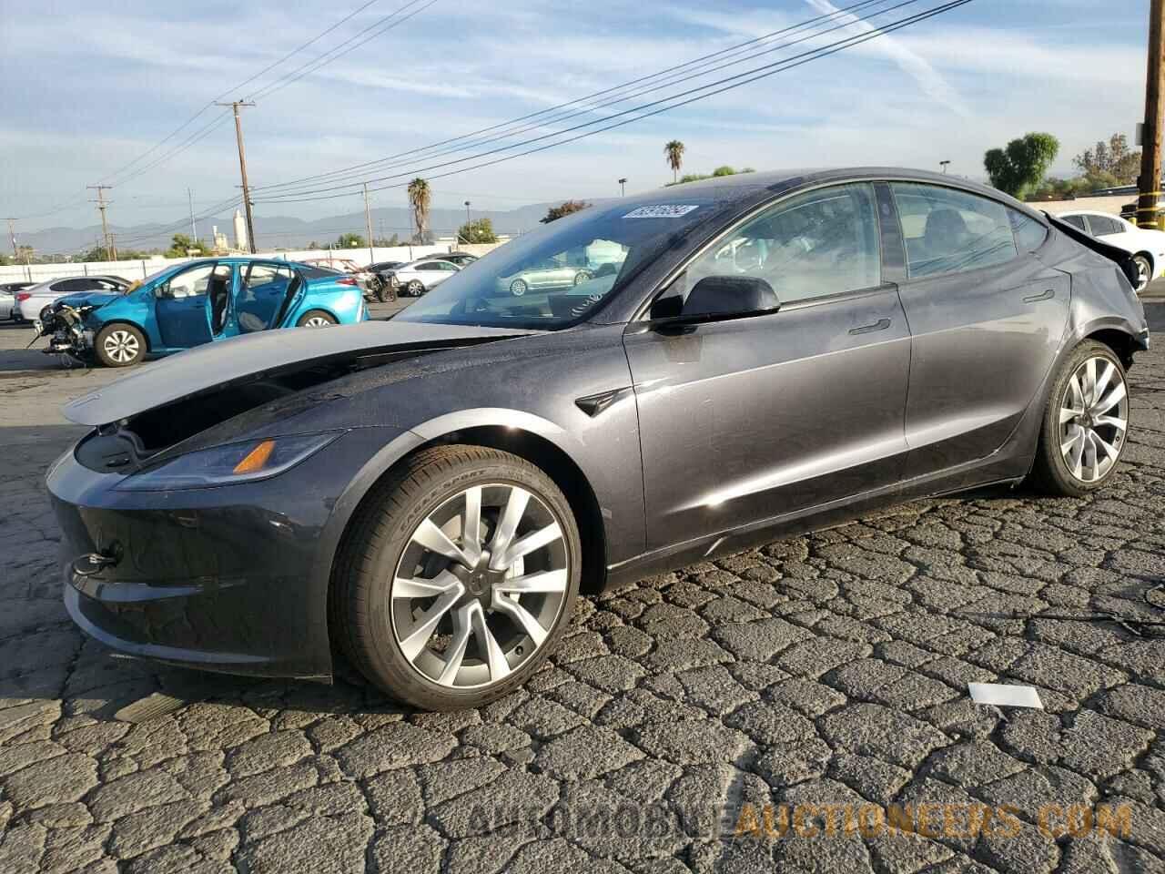 5YJ3E1EAXRF869113 TESLA MODEL 3 2024