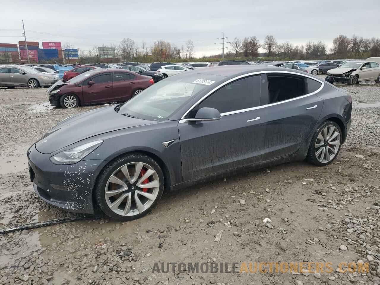 5YJ3E1EB0JF063066 TESLA MODEL 3 2018