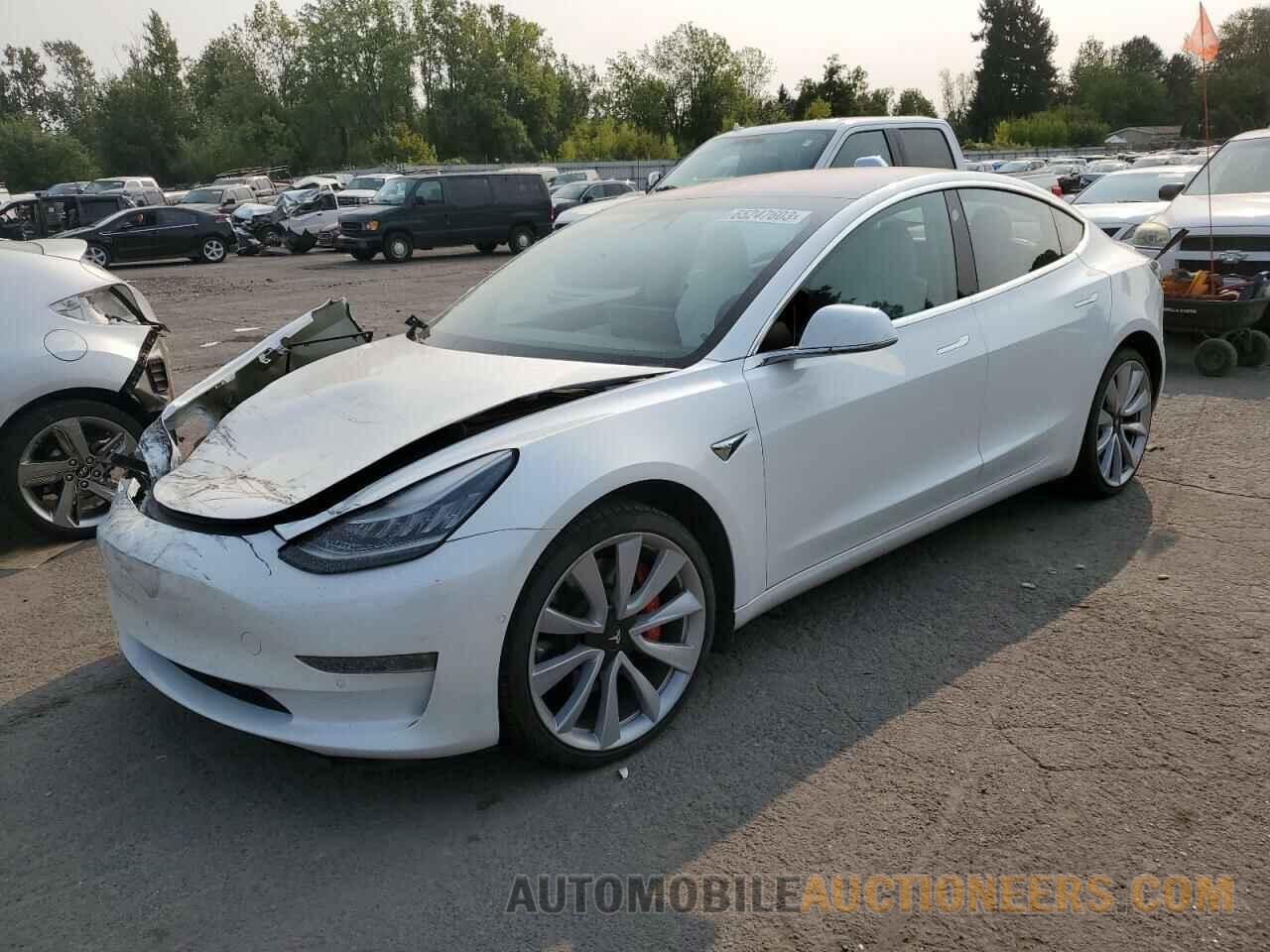 5YJ3E1EB0JF082281 TESLA MODEL 3 2018