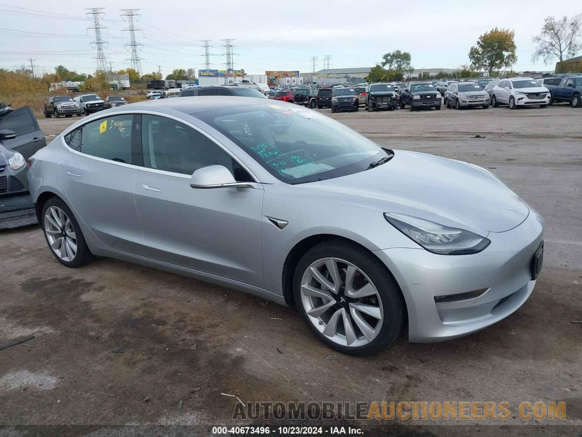 5YJ3E1EB0JF087500 TESLA MODEL 3 2018