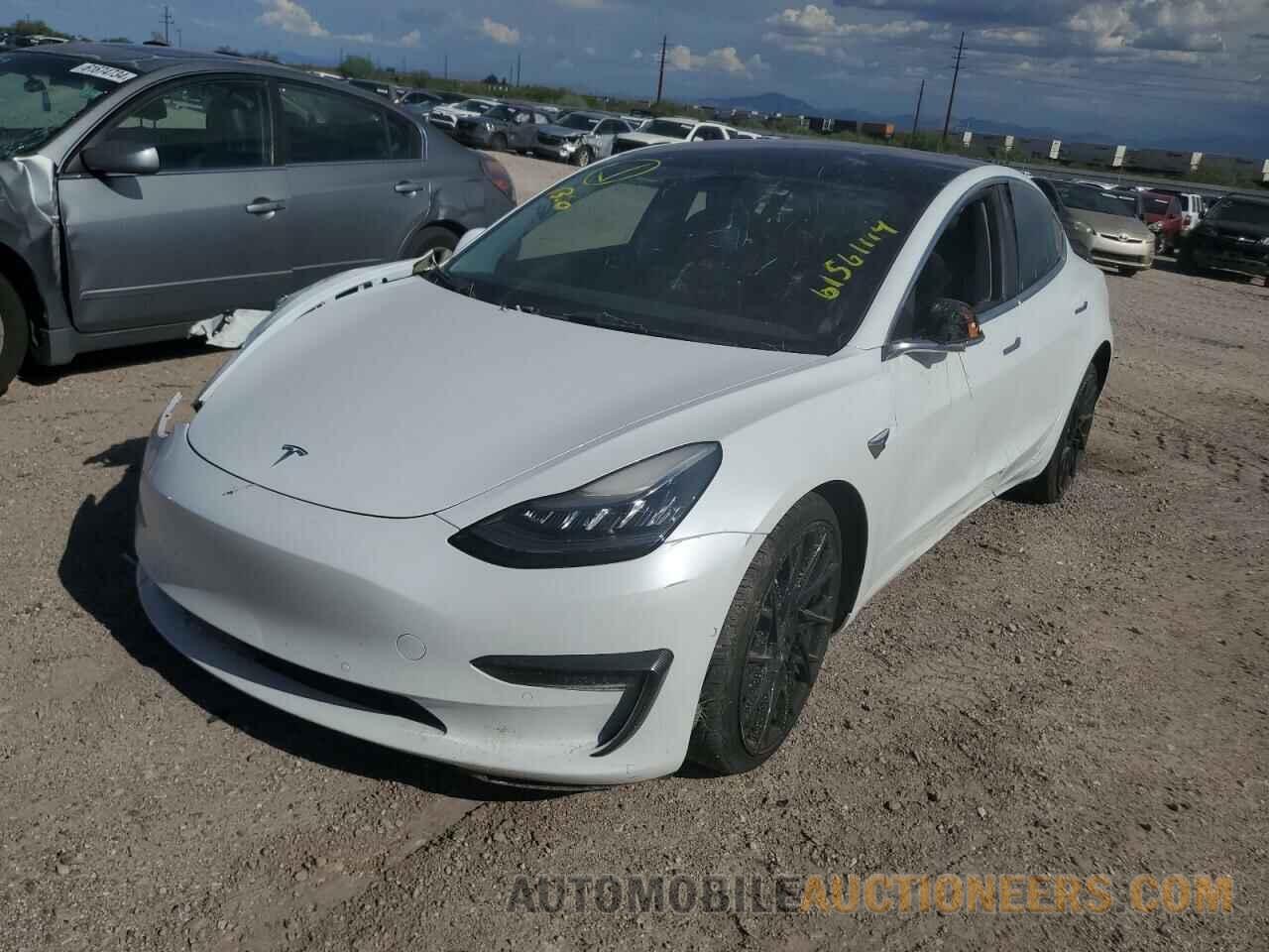 5YJ3E1EB0JF088954 TESLA MODEL 3 2018