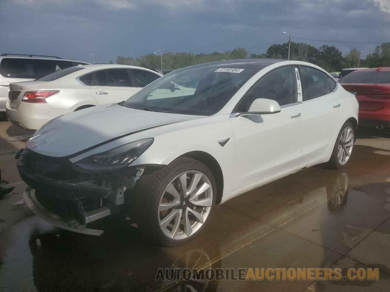 5YJ3E1EB0JF088999 TESLA MODEL 3 2018