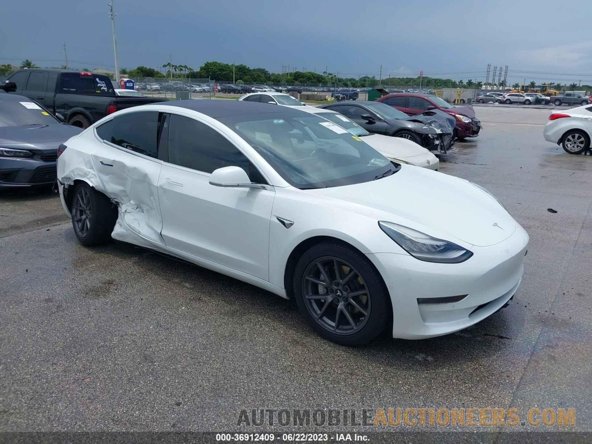 5YJ3E1EB0JF092163 TESLA MODEL 3 2018