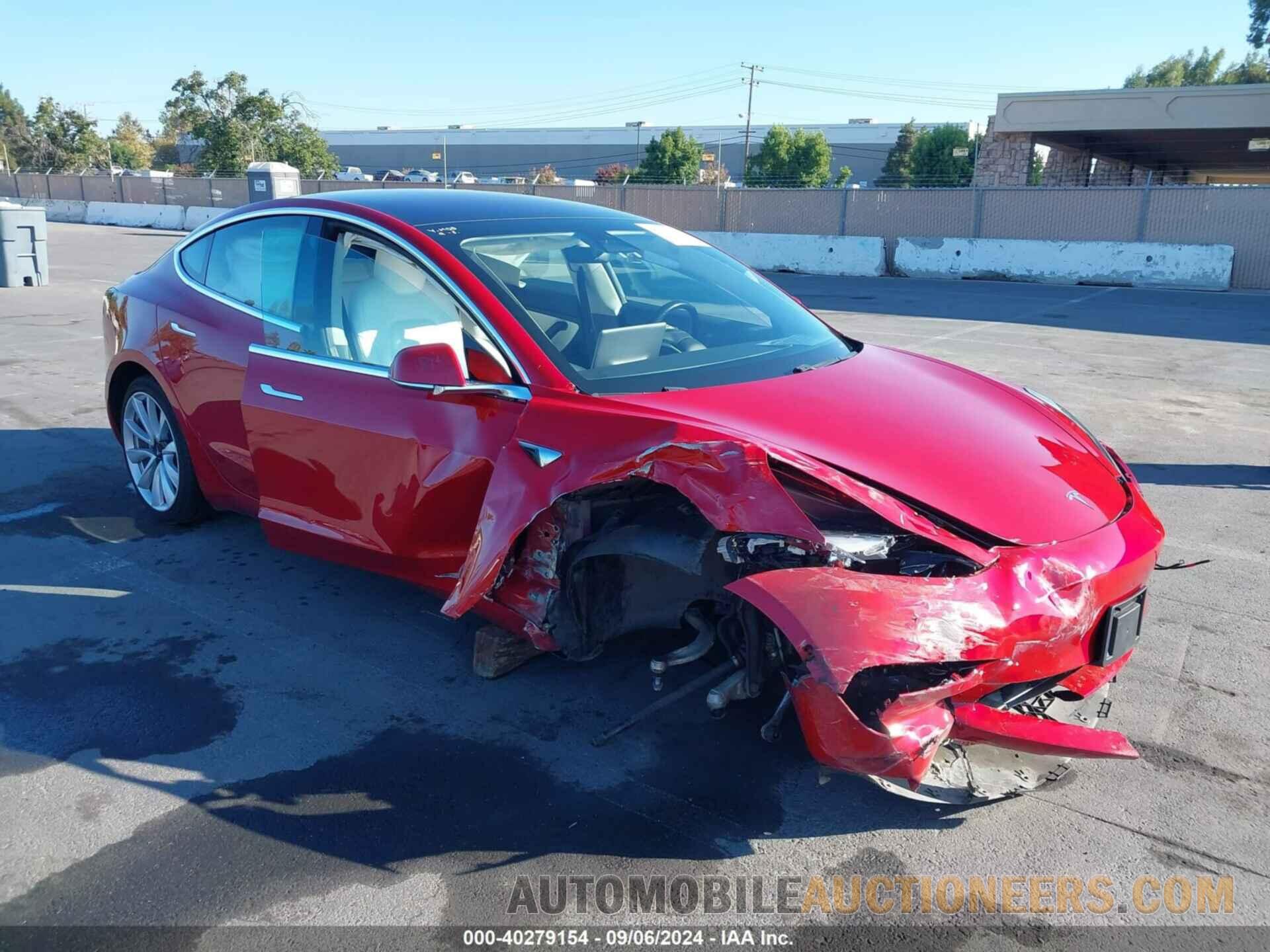 5YJ3E1EB0JF097556 TESLA MODEL 3 2018