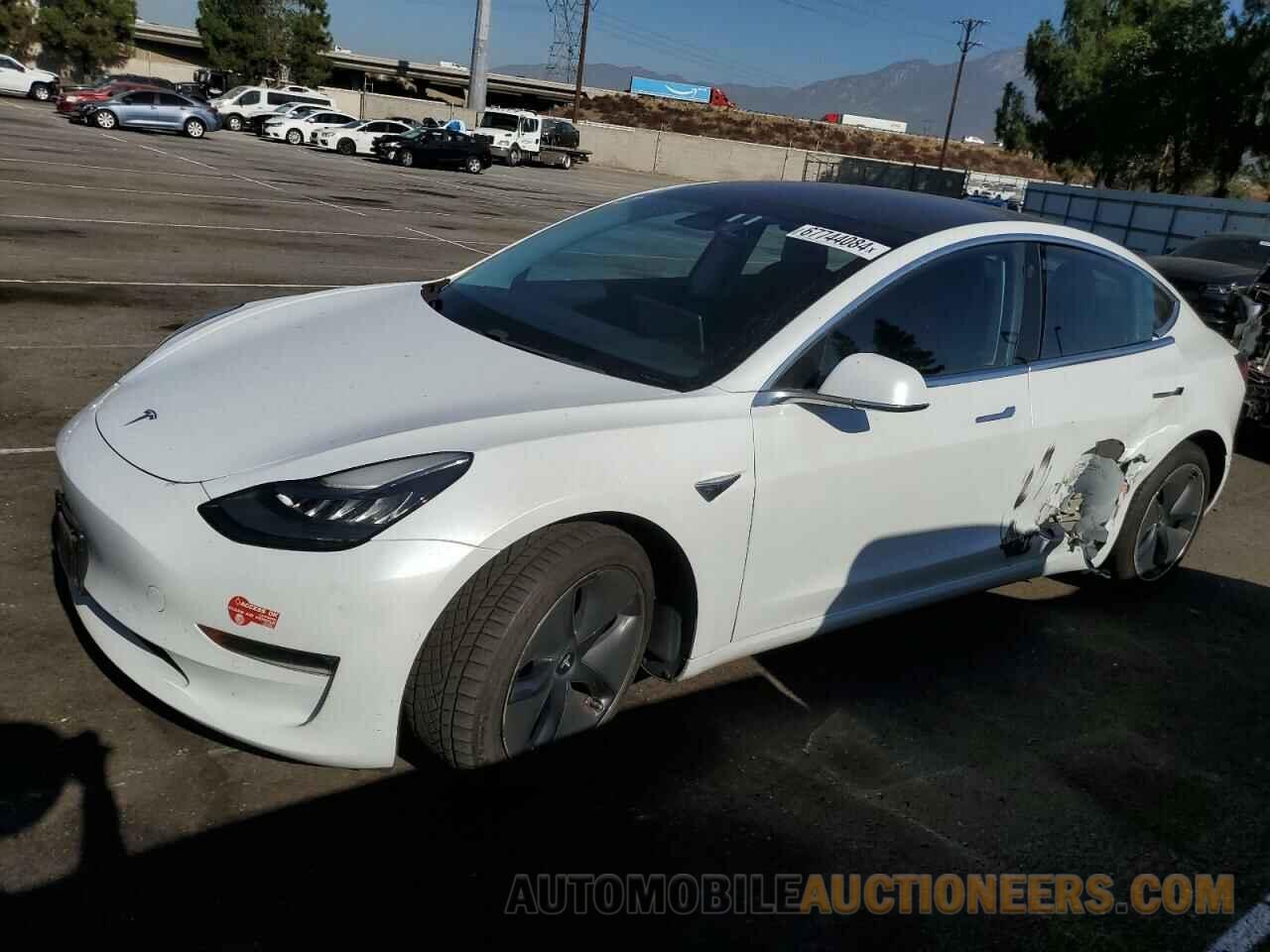 5YJ3E1EB0JF110323 TESLA MODEL 3 2018