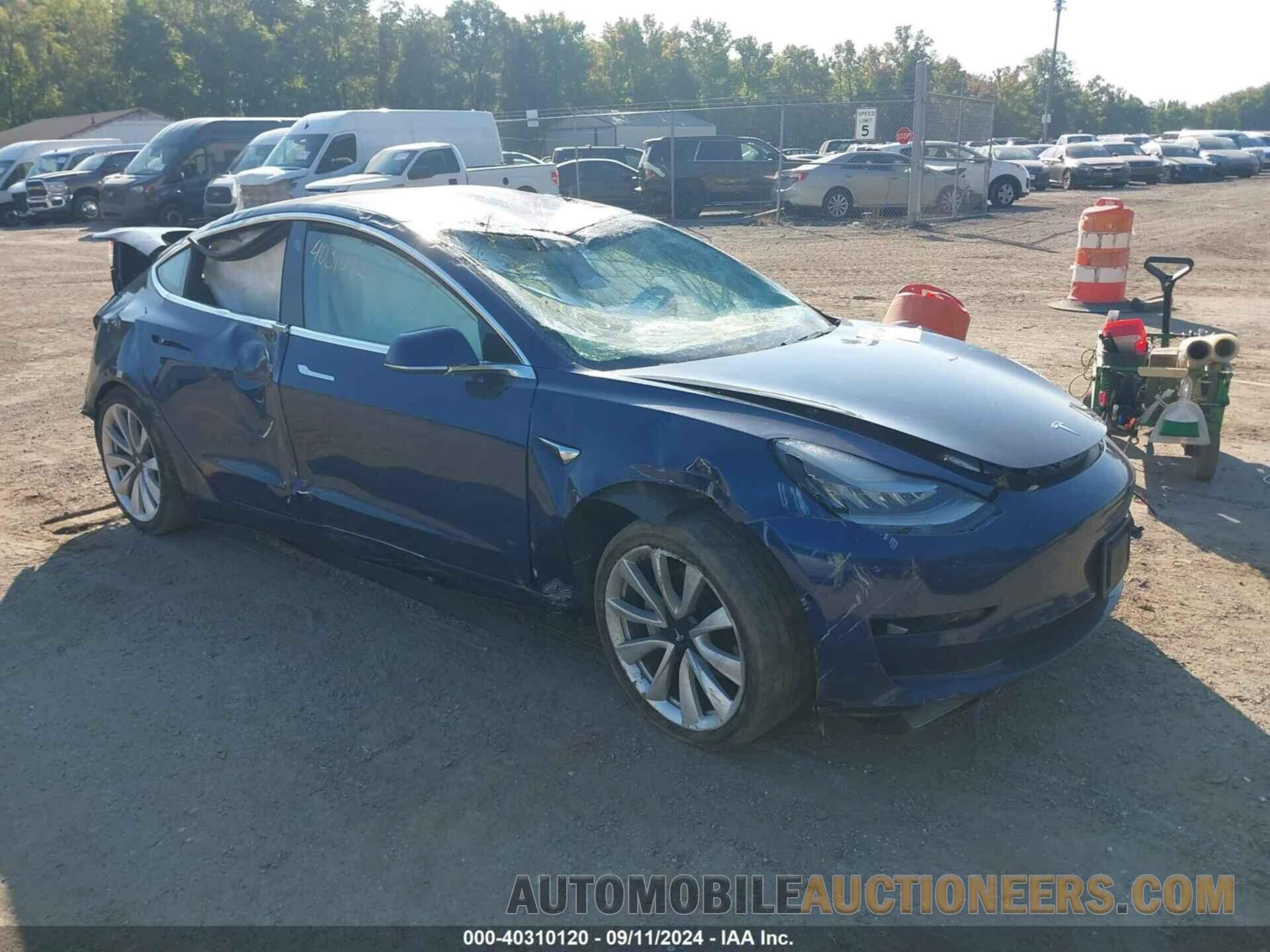 5YJ3E1EB0JF112086 TESLA MODEL 3 2018