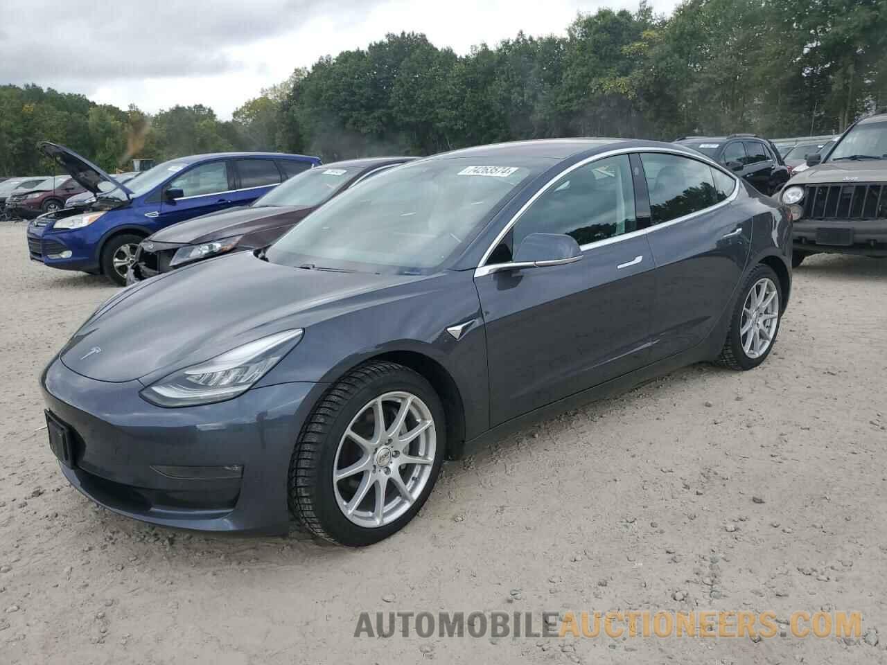 5YJ3E1EB0JF116798 TESLA MODEL 3 2018