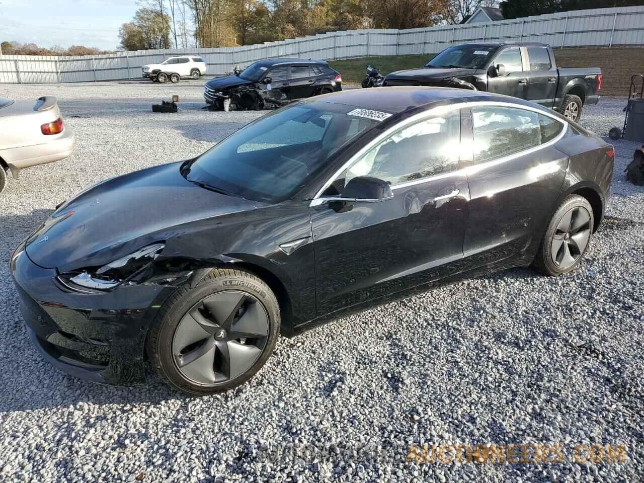 5YJ3E1EB0JF118938 TESLA MODEL 3 2018