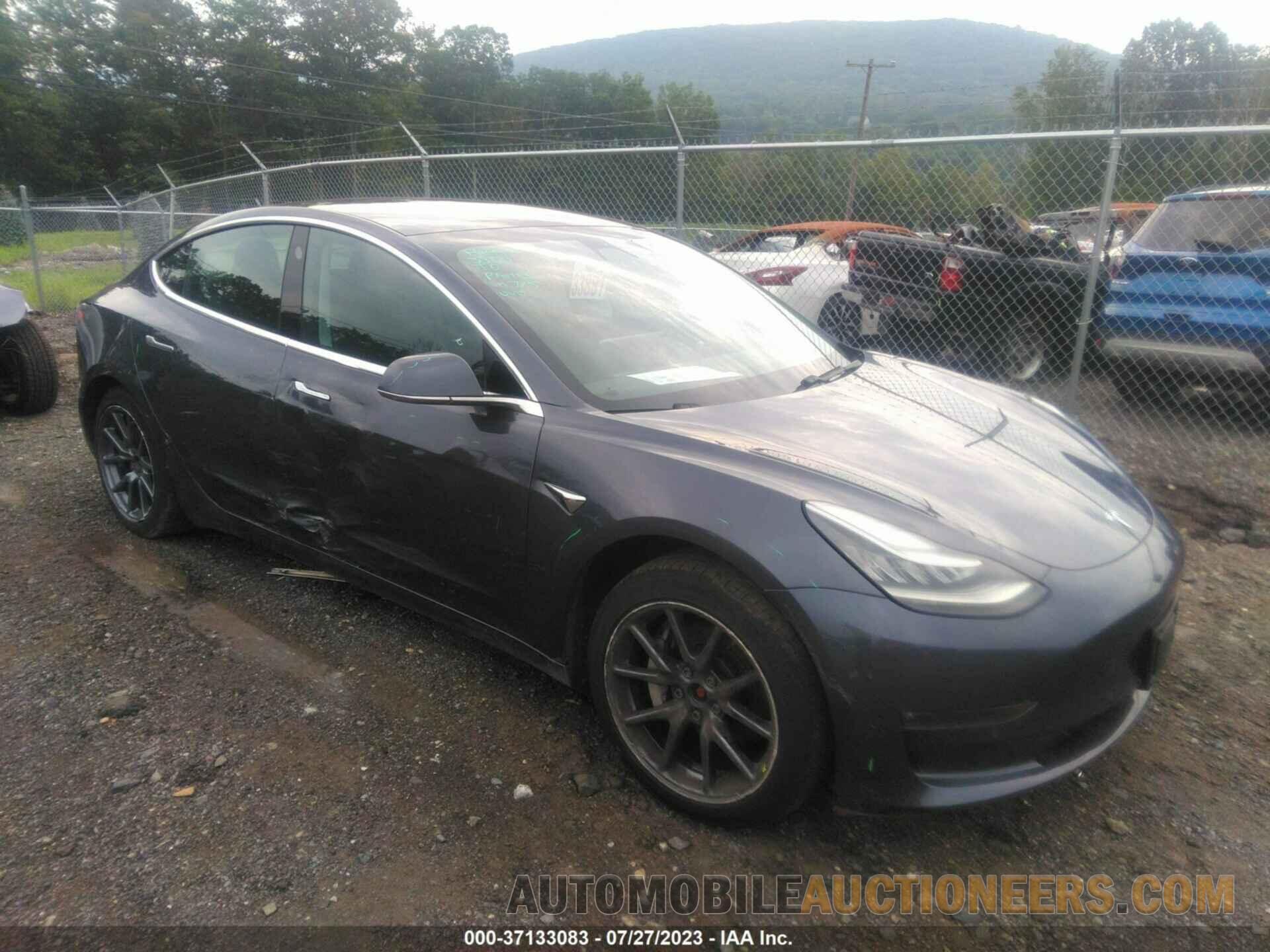 5YJ3E1EB0JF119216 TESLA MODEL 3 2018