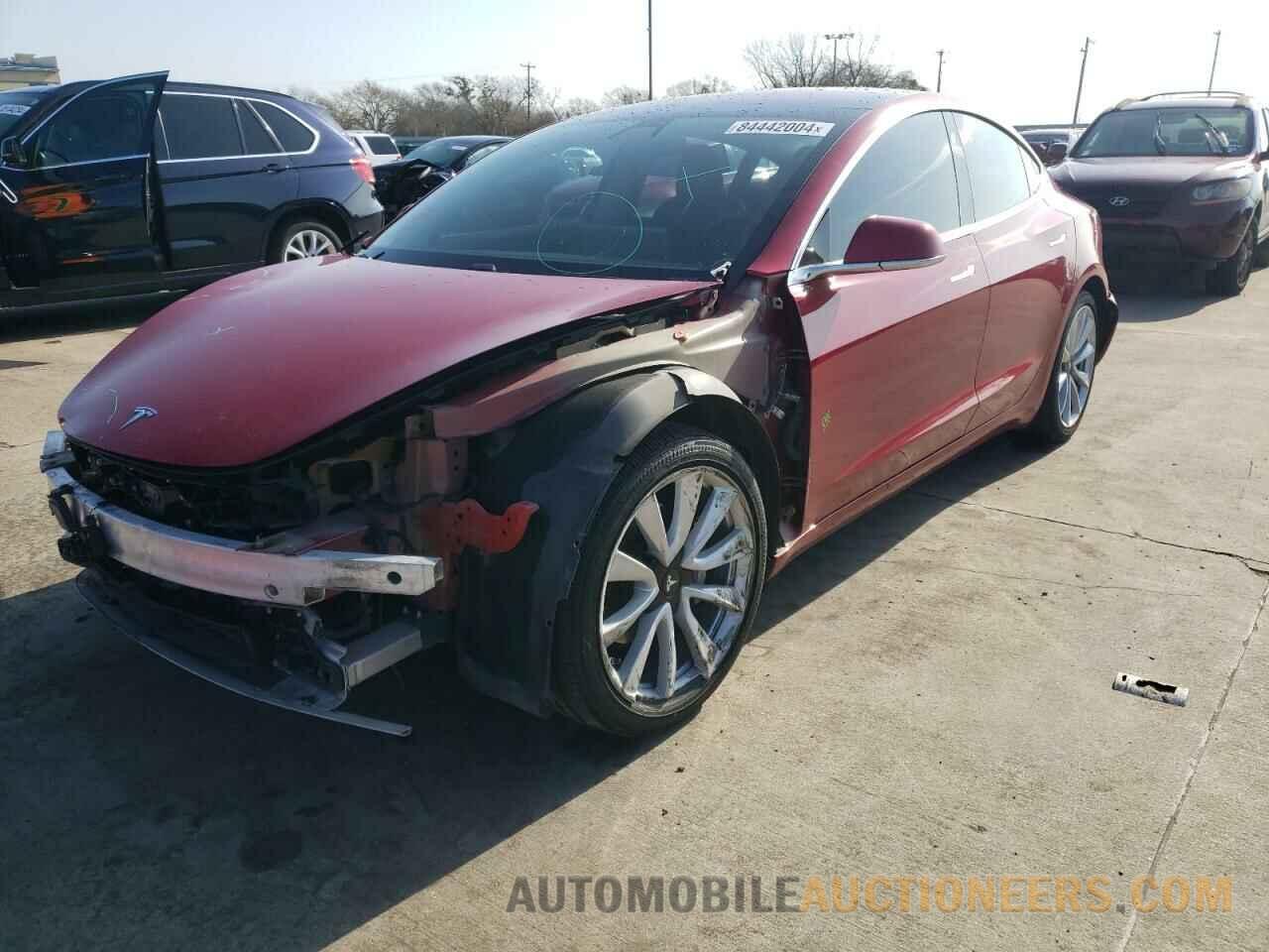 5YJ3E1EB0JF132872 TESLA MODEL 3 2018