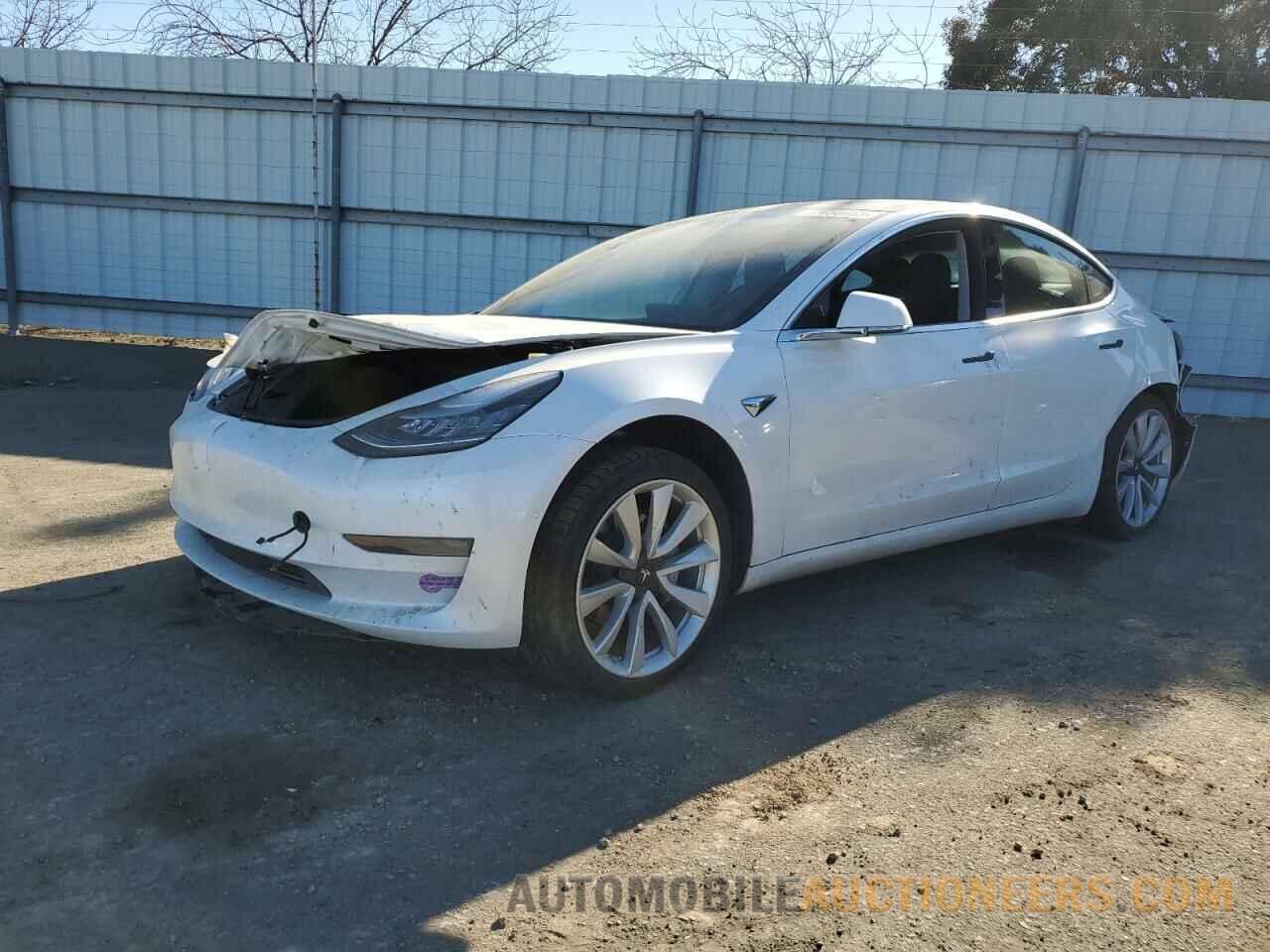 5YJ3E1EB0KF213016 TESLA MODEL 3 2019