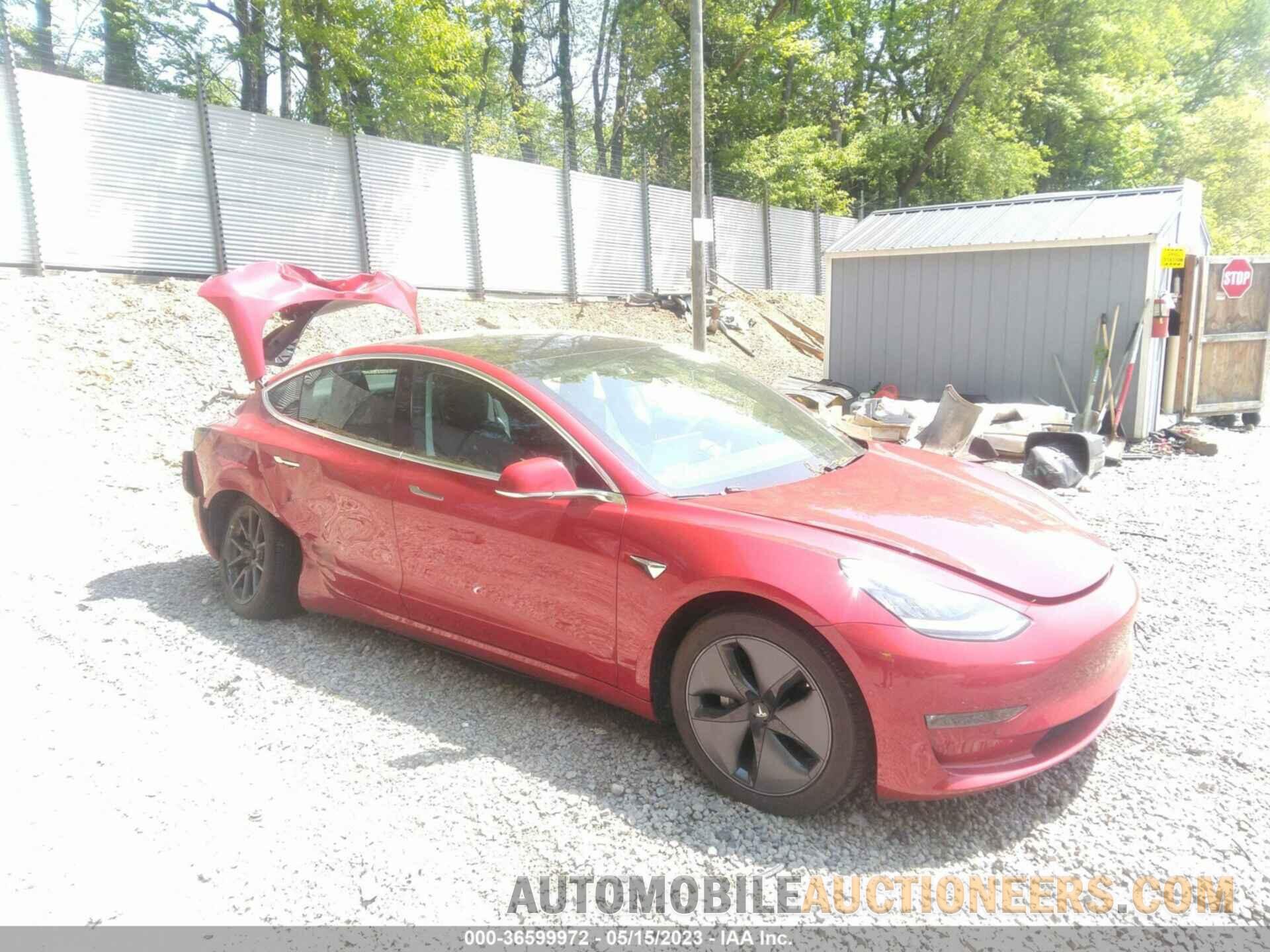 5YJ3E1EB0KF387135 TESLA MODEL 3 2019