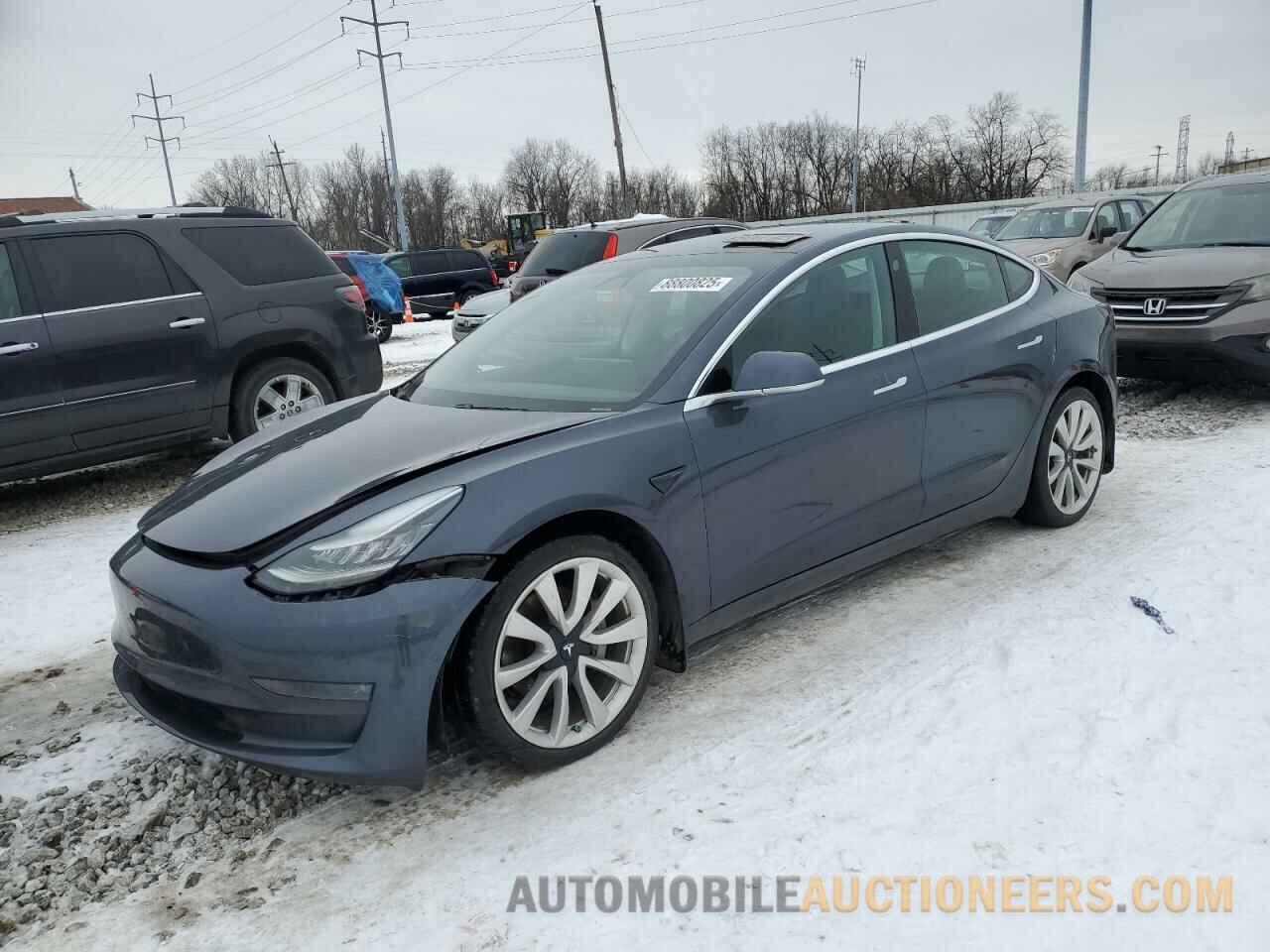 5YJ3E1EB0KF389368 TESLA MODEL 3 2019