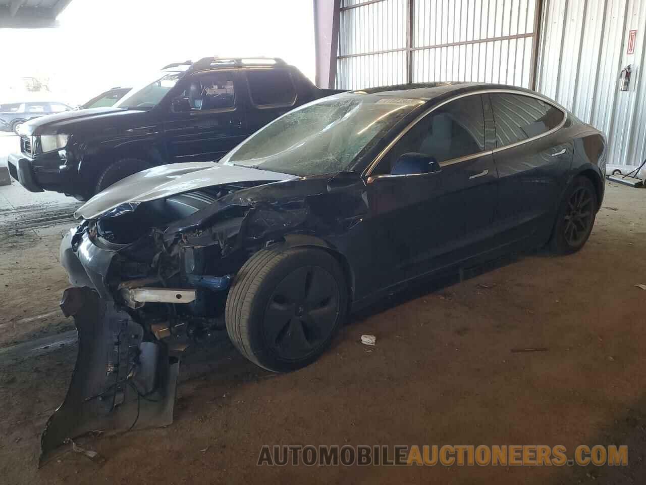 5YJ3E1EB0KF391105 TESLA MODEL 3 2019