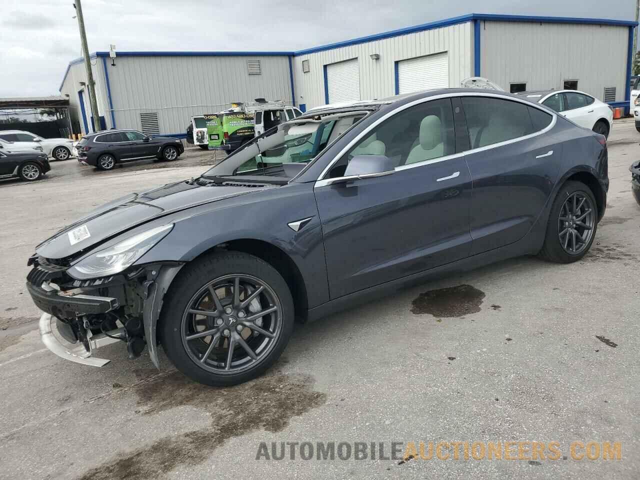 5YJ3E1EB0KF391346 TESLA MODEL 3 2019