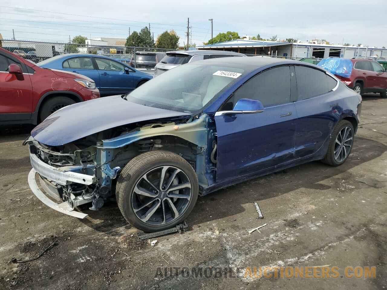 5YJ3E1EB0KF392173 TESLA MODEL 3 2019