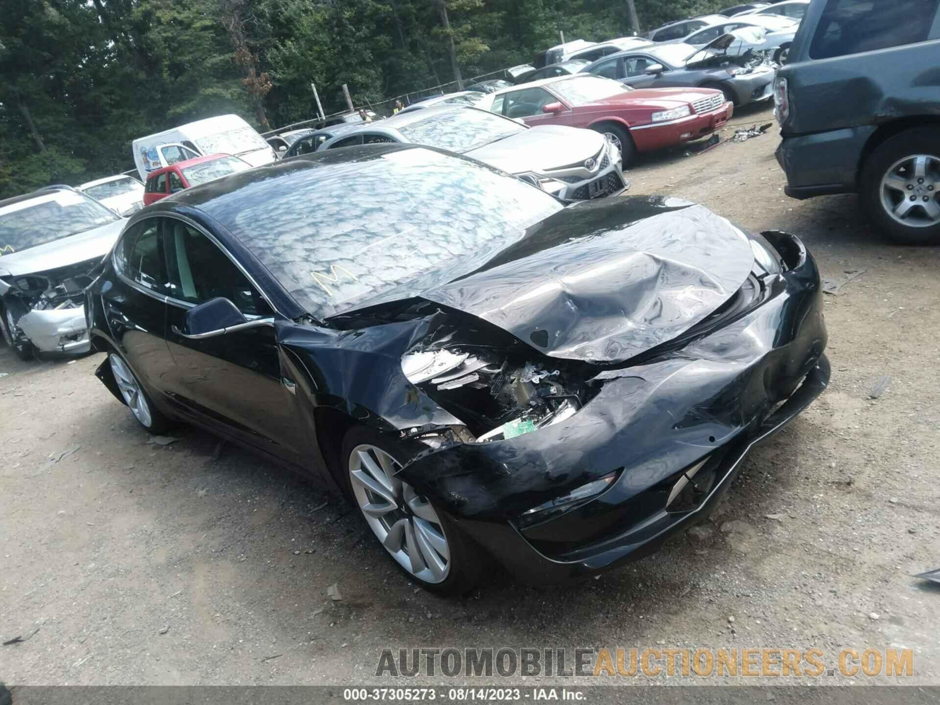 5YJ3E1EB0KF415032 TESLA MODEL 3 2019