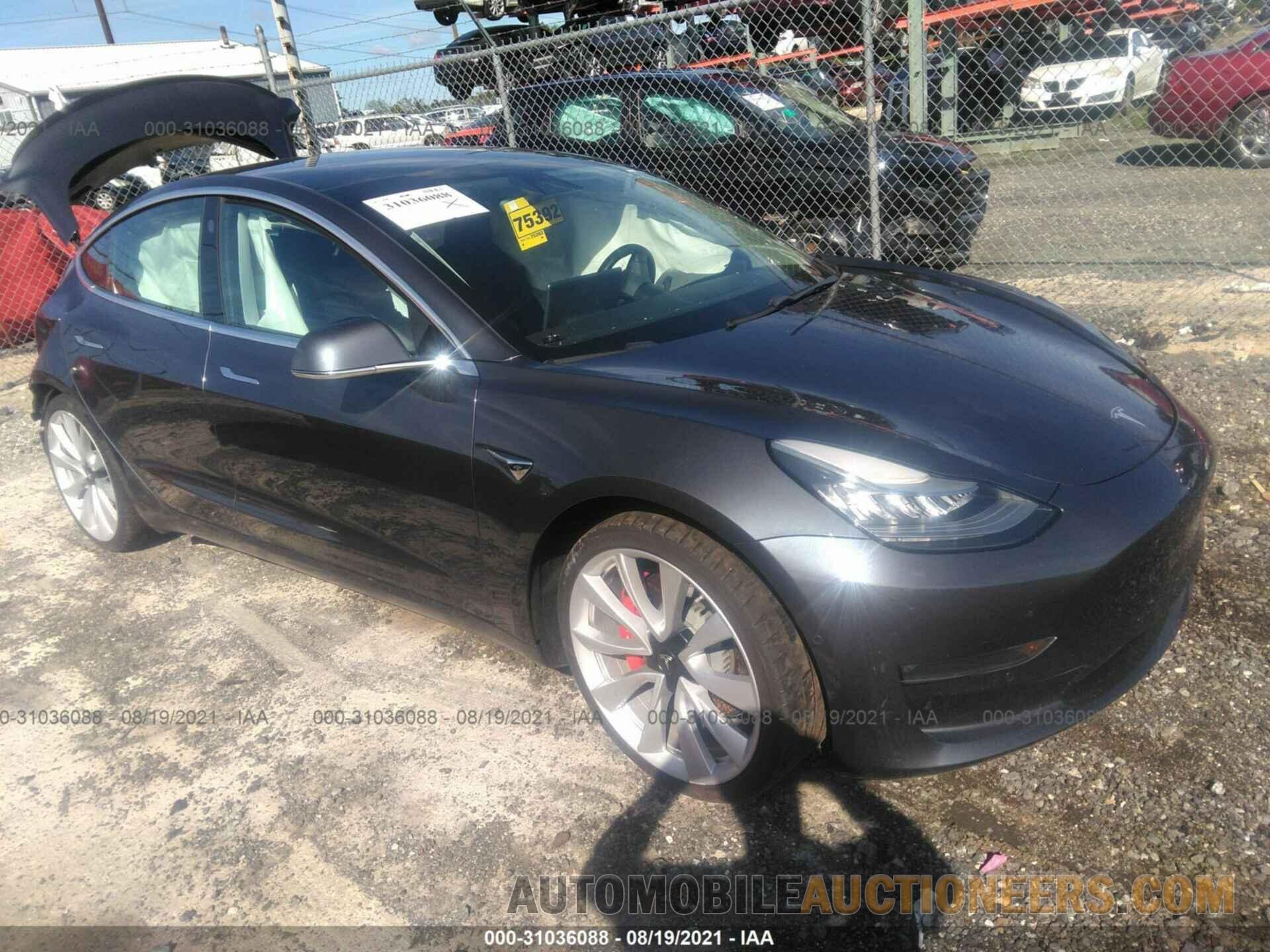 5YJ3E1EB0KF441629 TESLA MODEL 3 2019