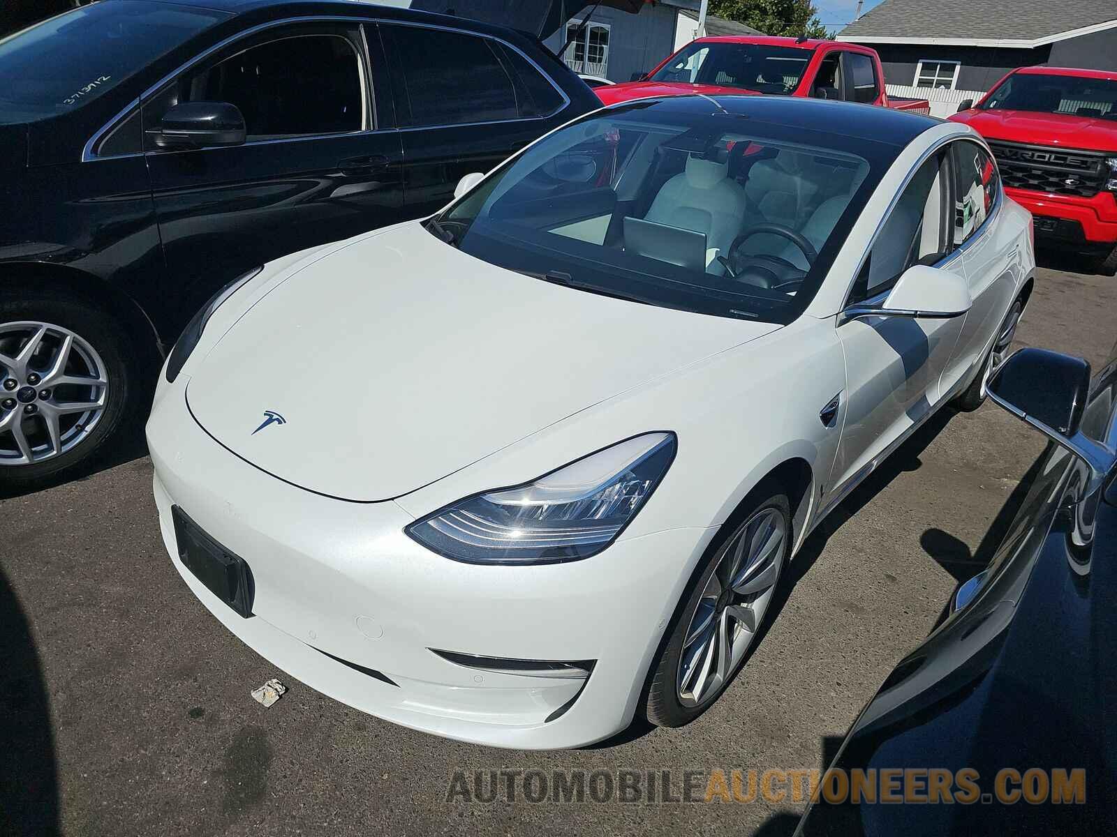 5YJ3E1EB0KF494752 Tesla Model 3 2019