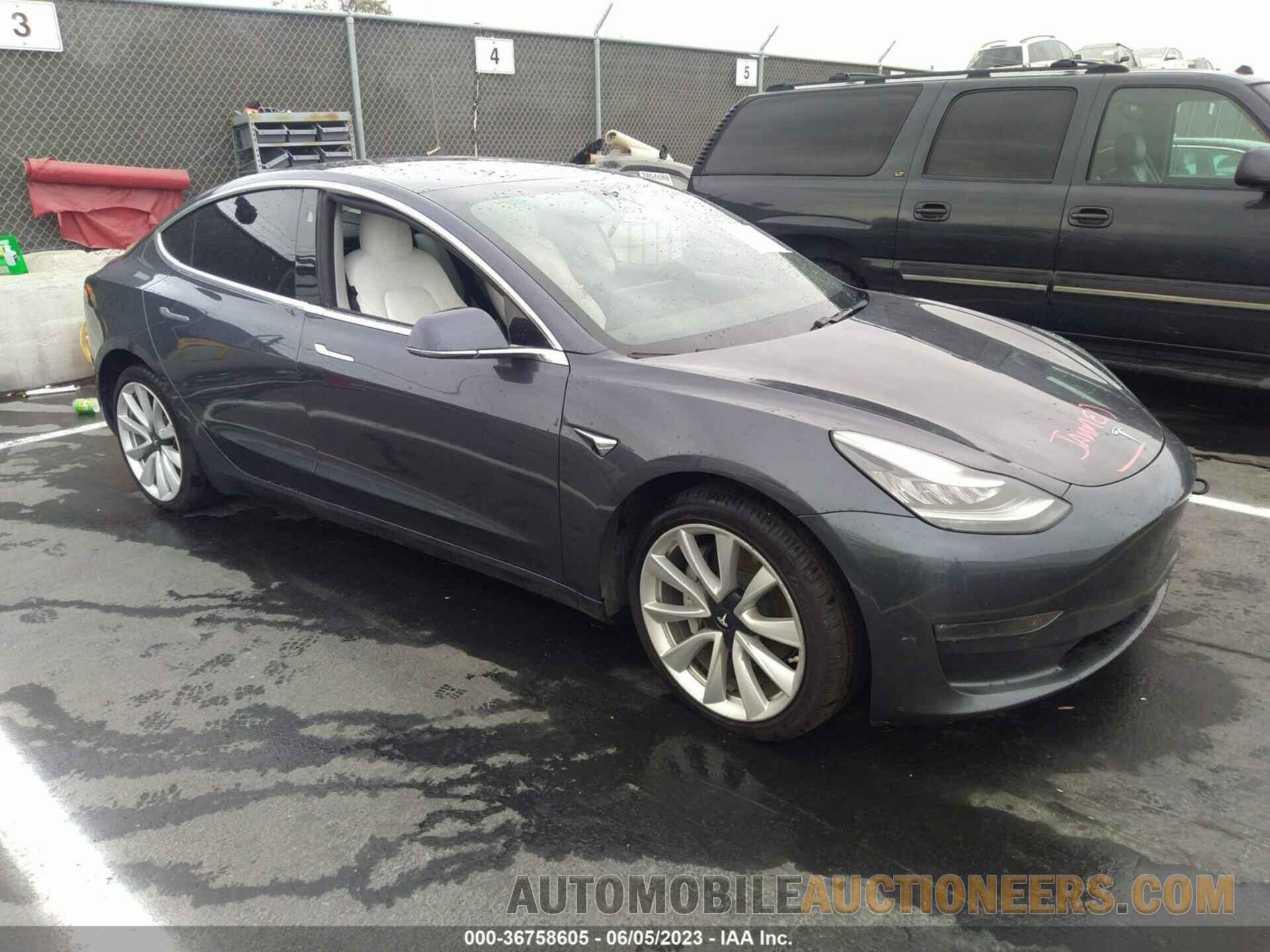 5YJ3E1EB0KF530472 TESLA MODEL 3 2019