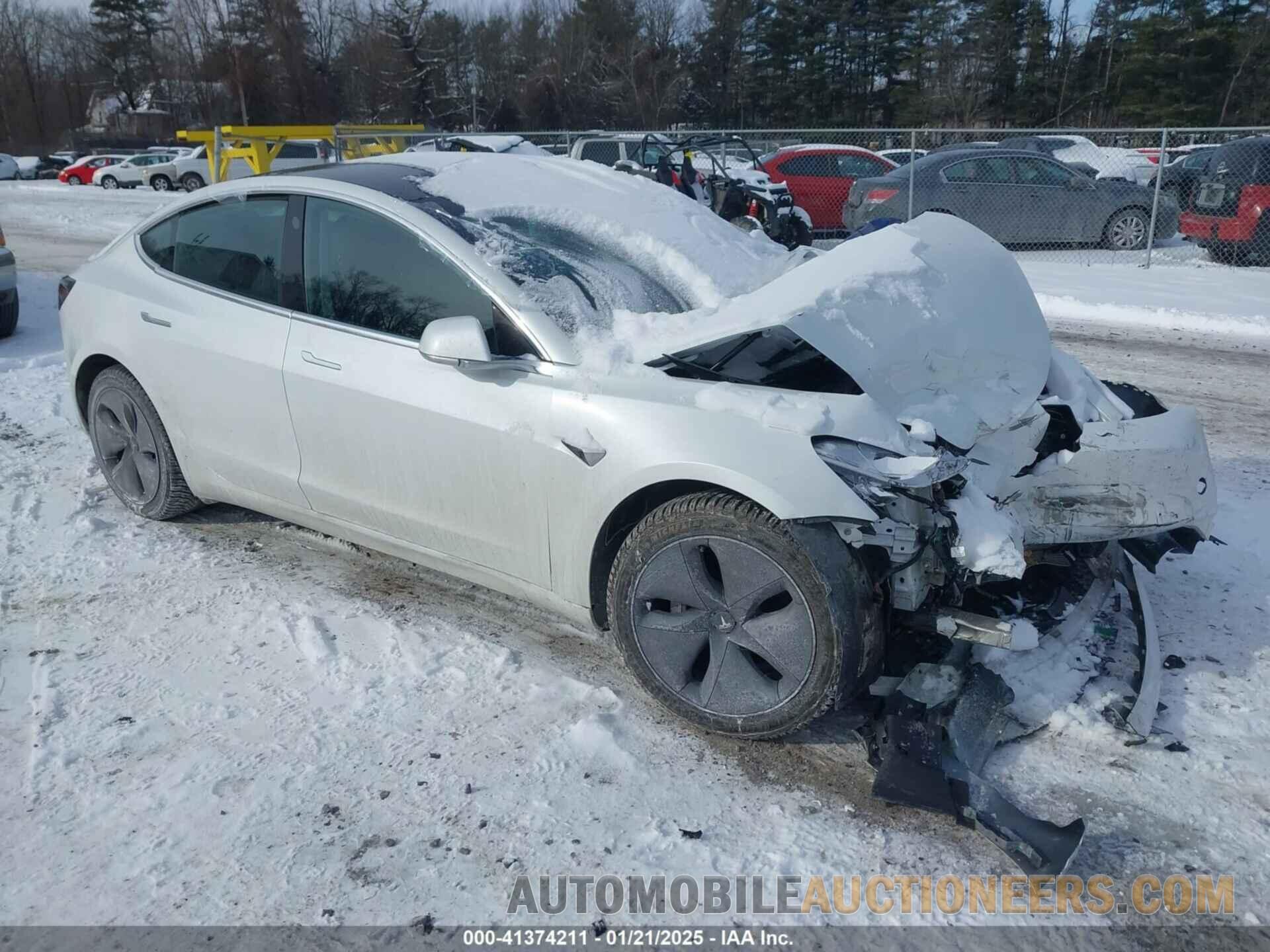 5YJ3E1EB0LF617807 TESLA MODEL 3 2020