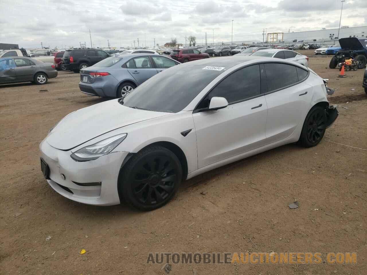 5YJ3E1EB0LF639127 TESLA MODEL 3 2020