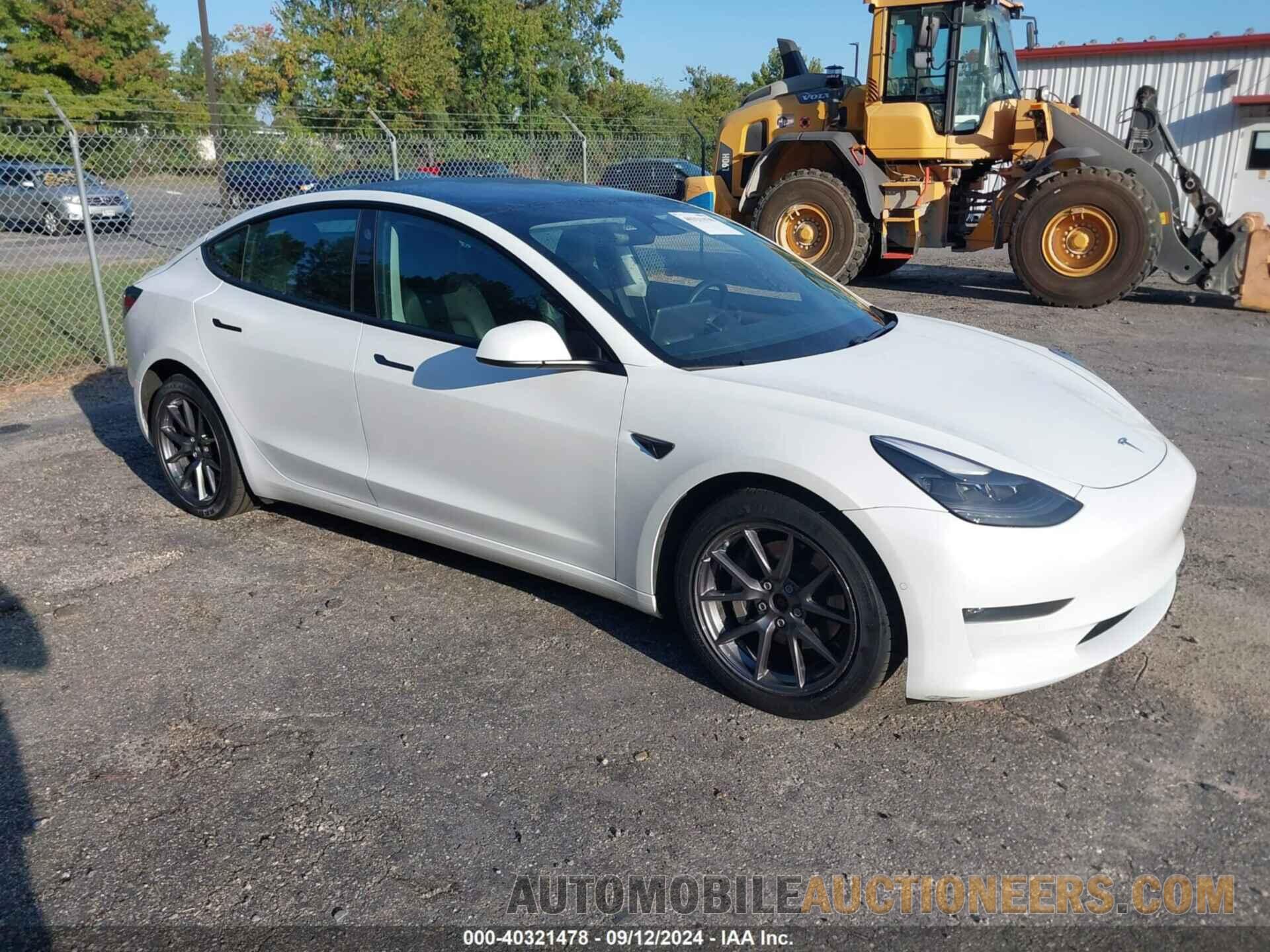 5YJ3E1EB0MF019623 TESLA MODEL 3 2021