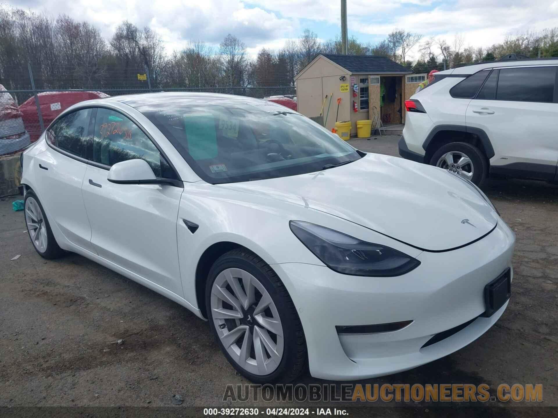 5YJ3E1EB0MF064884 TESLA MODEL 3 2021