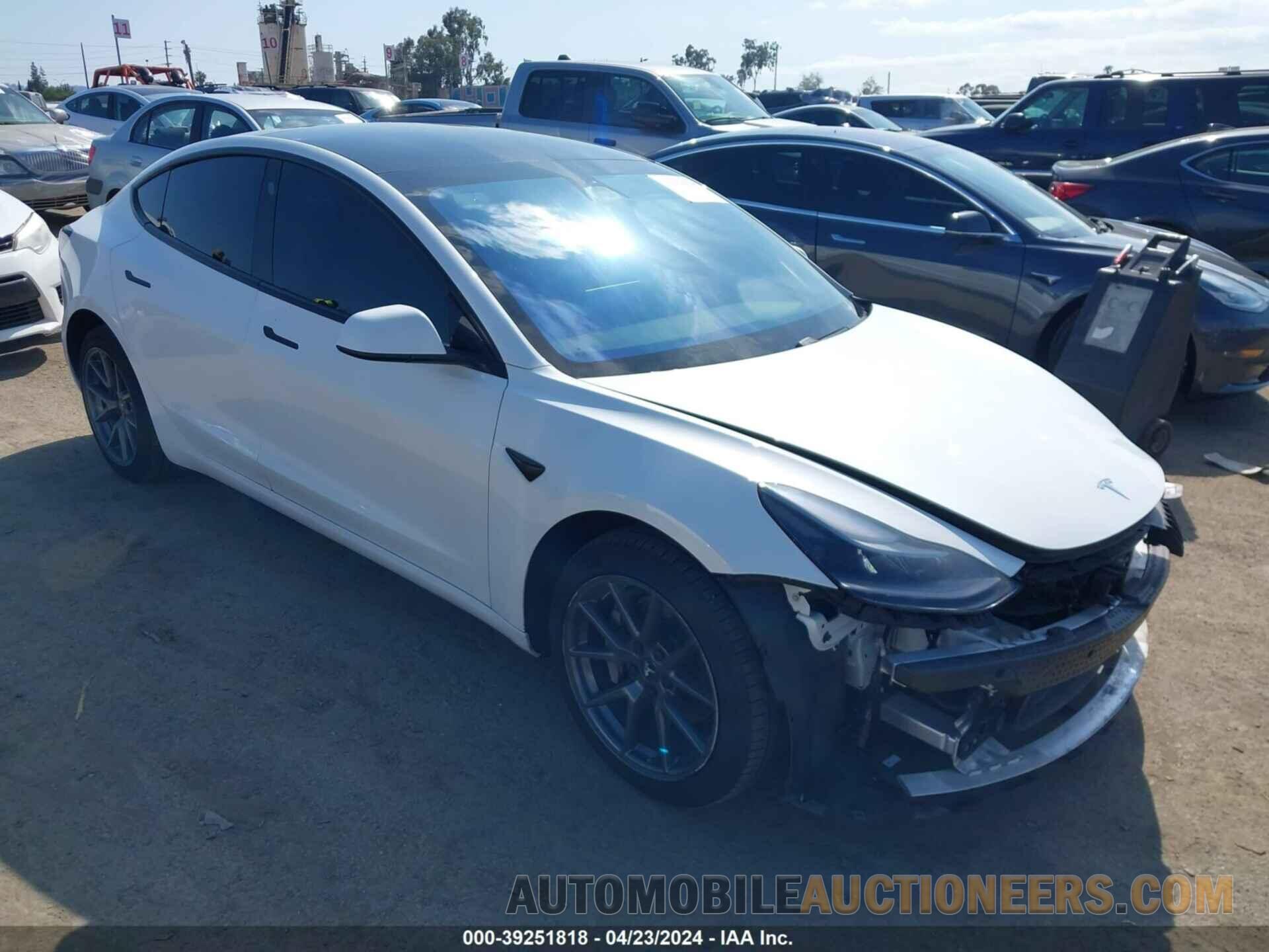 5YJ3E1EB0MF074492 TESLA MODEL 3 2021