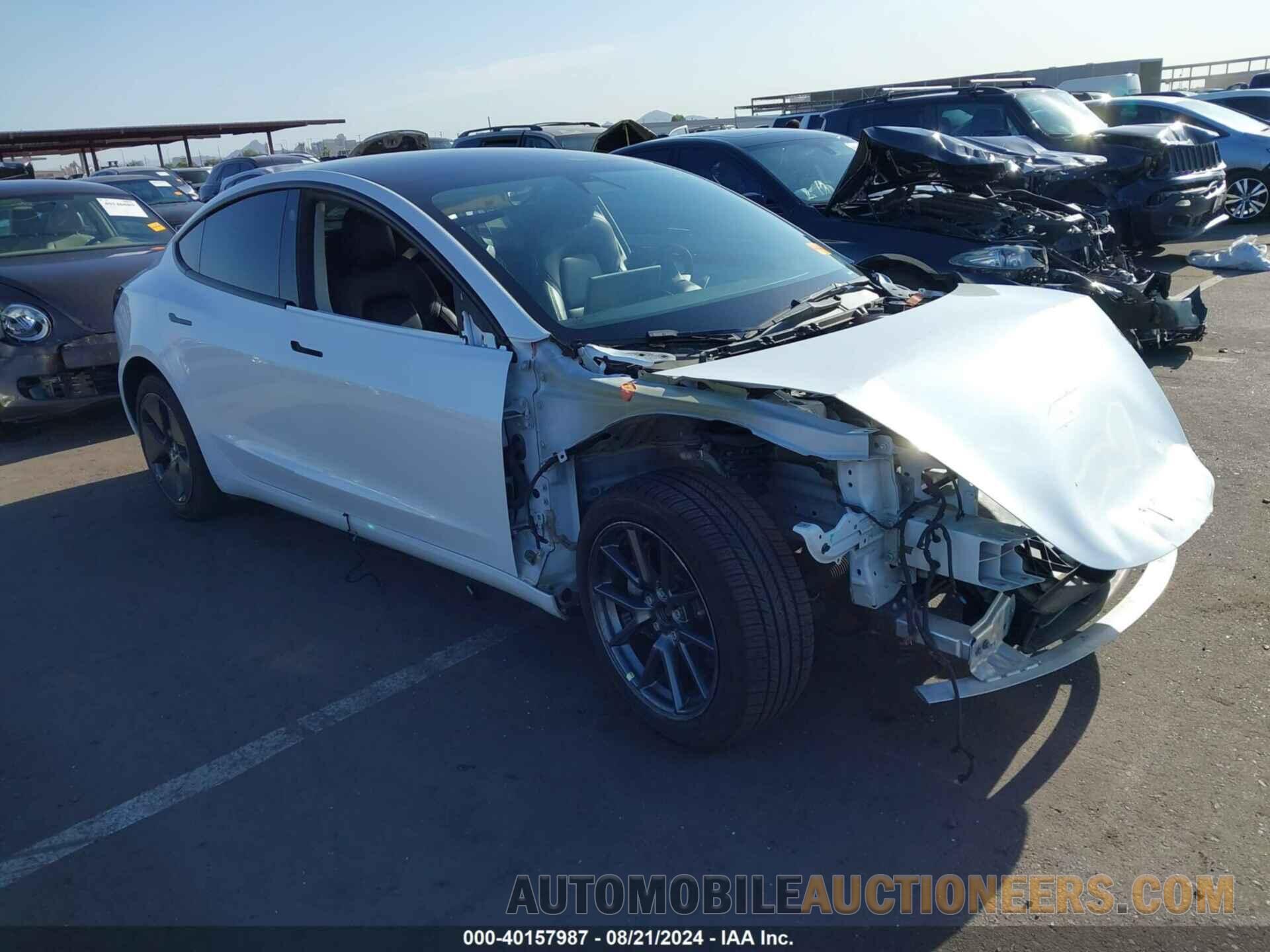 5YJ3E1EB0MF090563 TESLA MODEL 3 2021