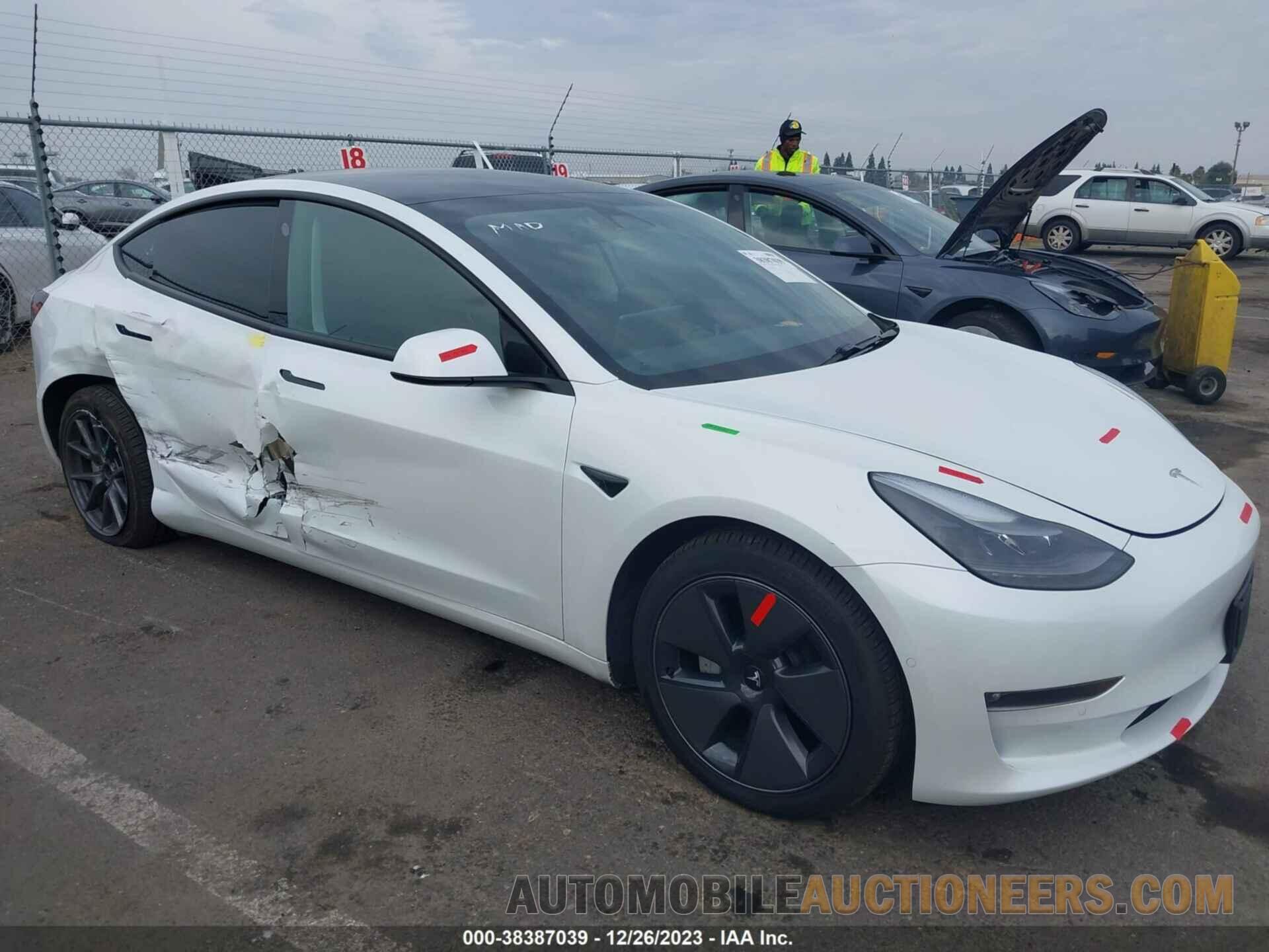 5YJ3E1EB0MF879053 TESLA MODEL 3 2021