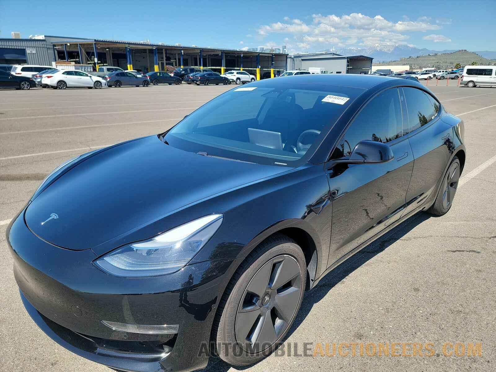 5YJ3E1EB0MF919017 Tesla Model 3 2021