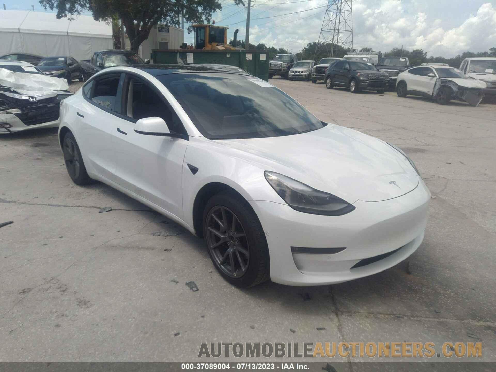 5YJ3E1EB0MF974776 TESLA MODEL 3 2021