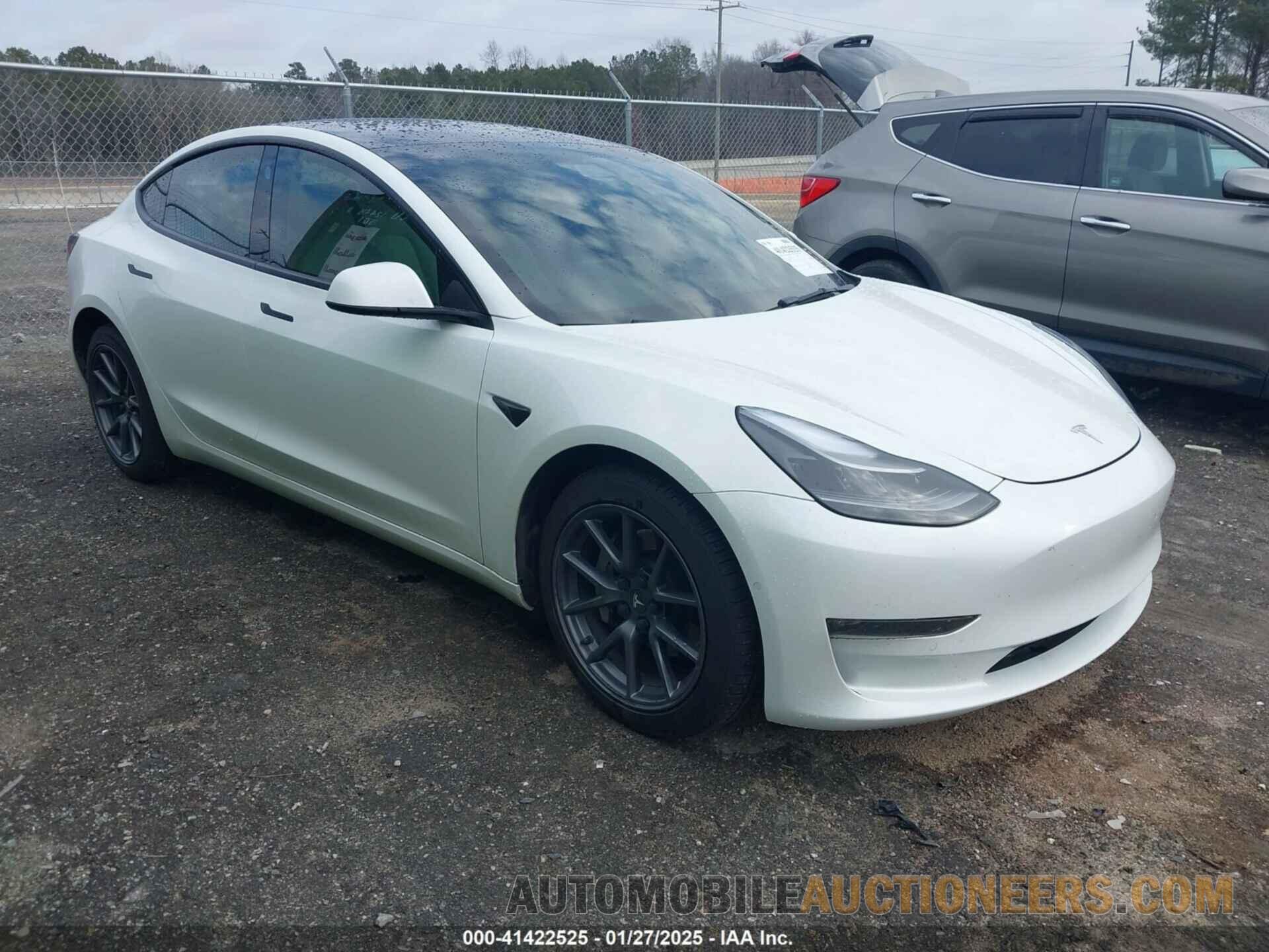 5YJ3E1EB0NF101174 TESLA MODEL 3 2022