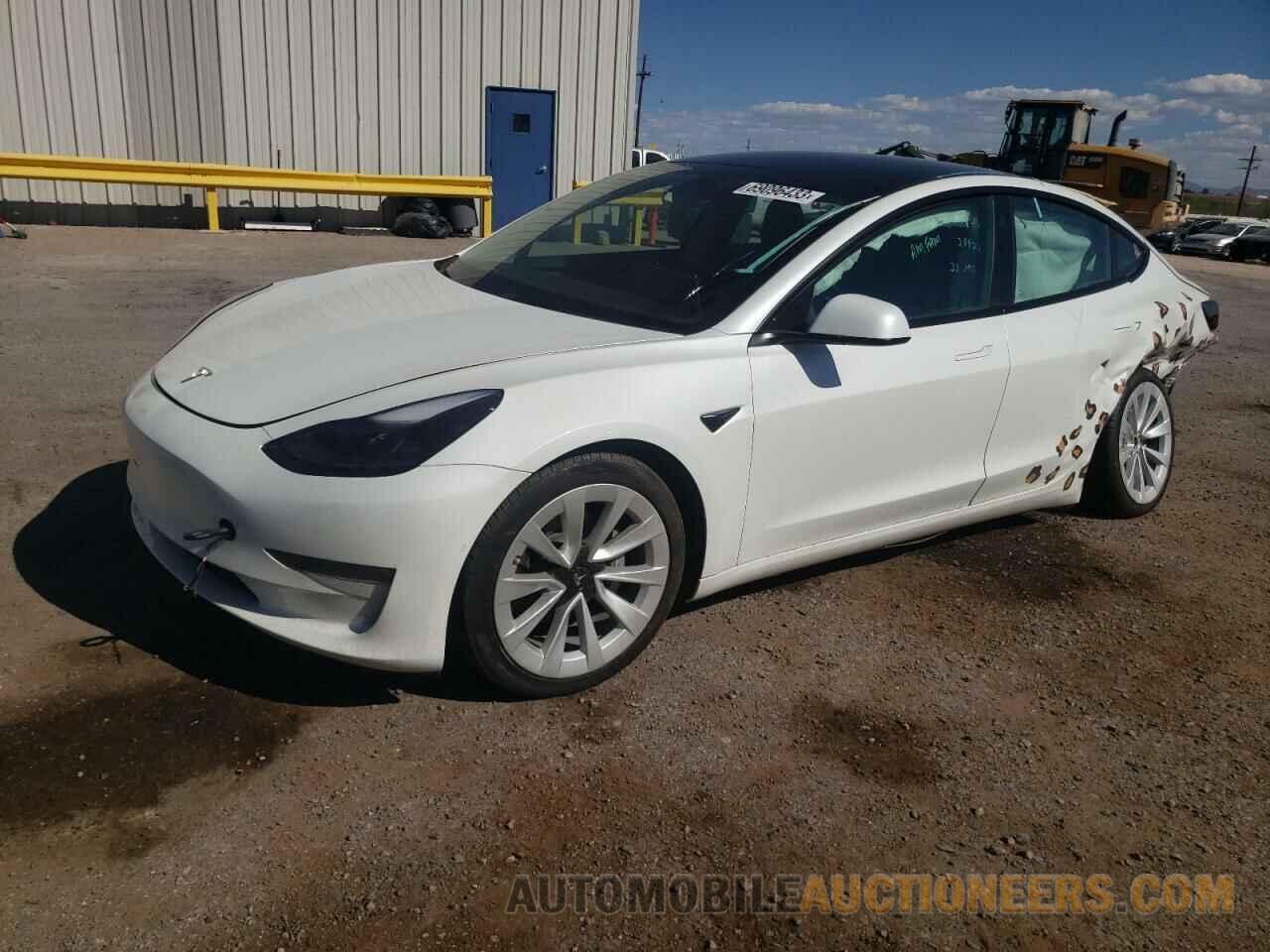 5YJ3E1EB0NF130366 TESLA MODEL 3 2022