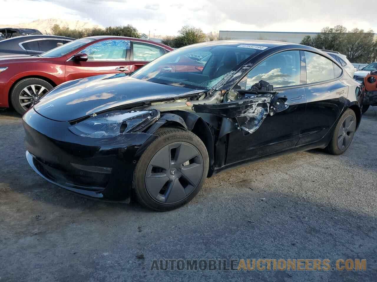 5YJ3E1EB0NF137835 TESLA MODEL 3 2022