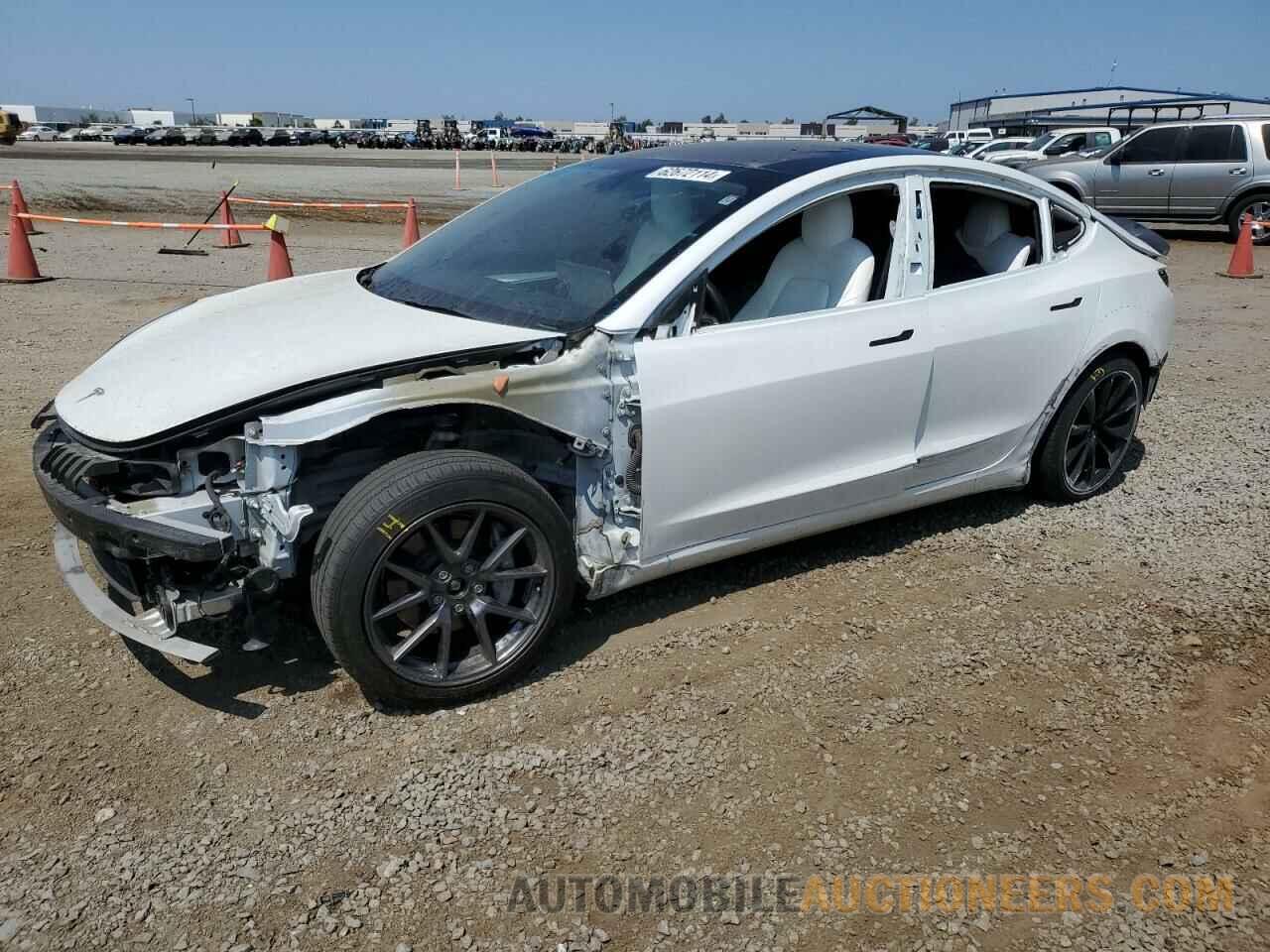 5YJ3E1EB0NF139133 TESLA MODEL 3 2022