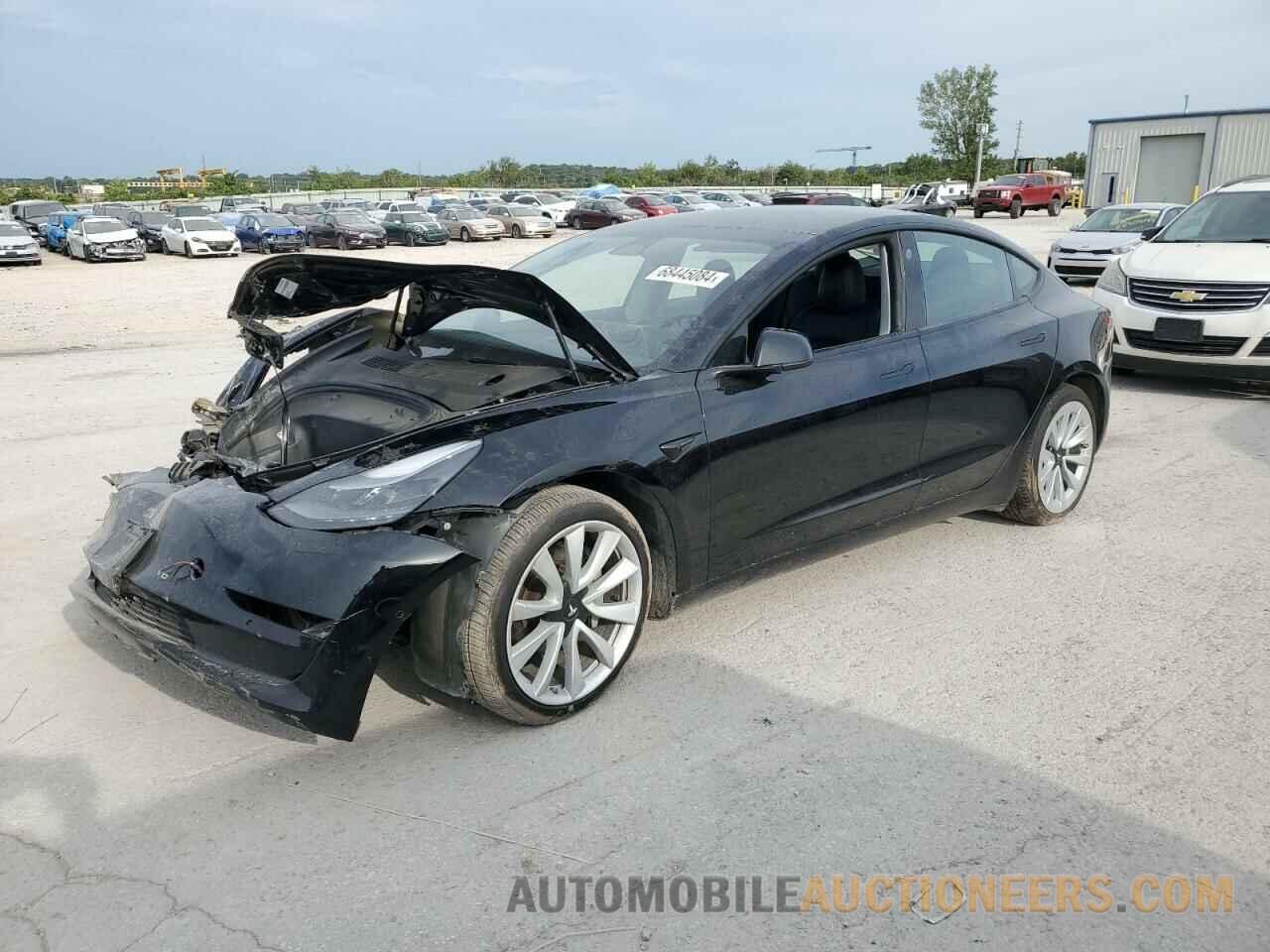 5YJ3E1EB0NF186033 TESLA MODEL 3 2022