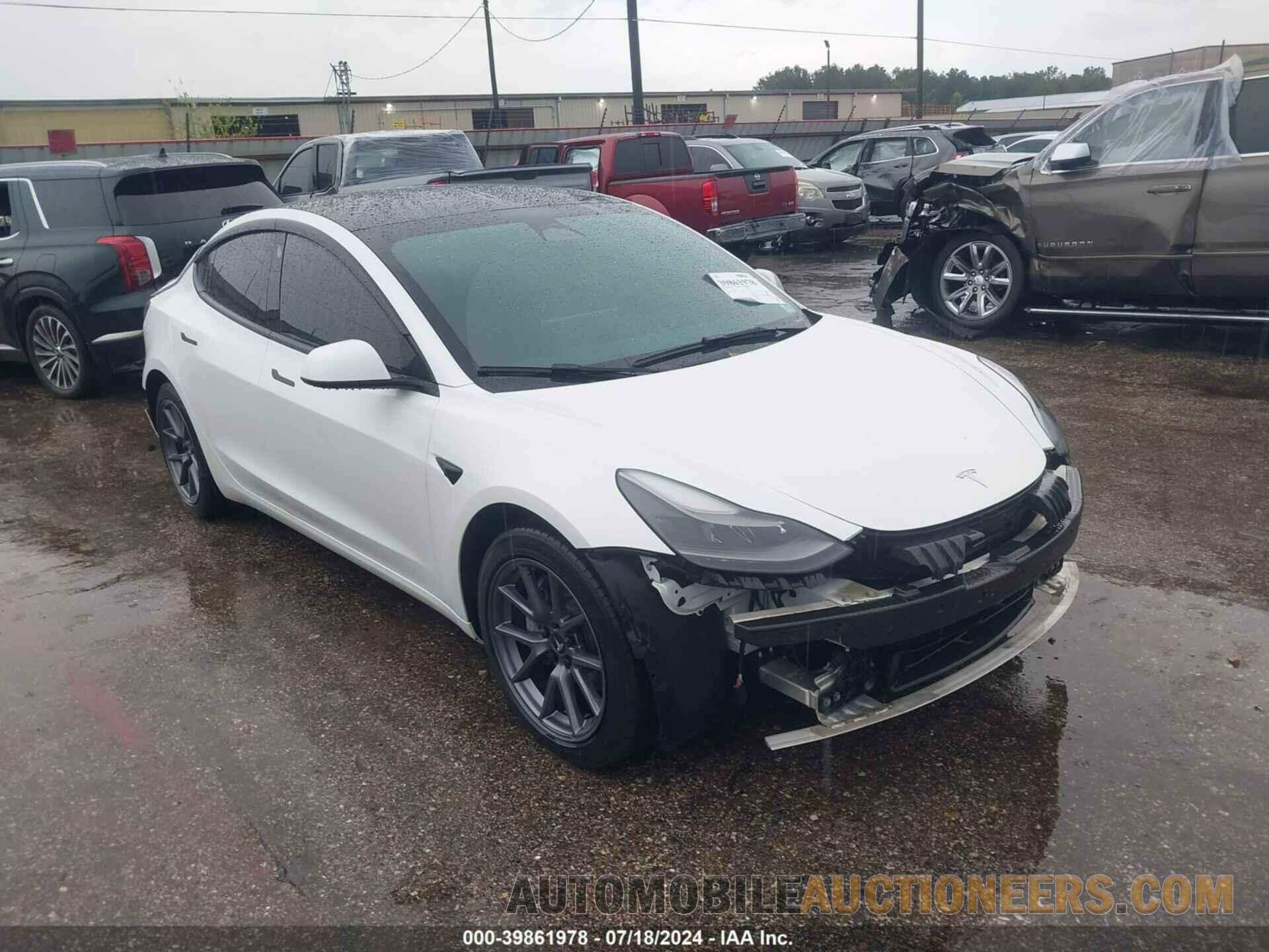 5YJ3E1EB0NF227101 TESLA MODEL 3 2022