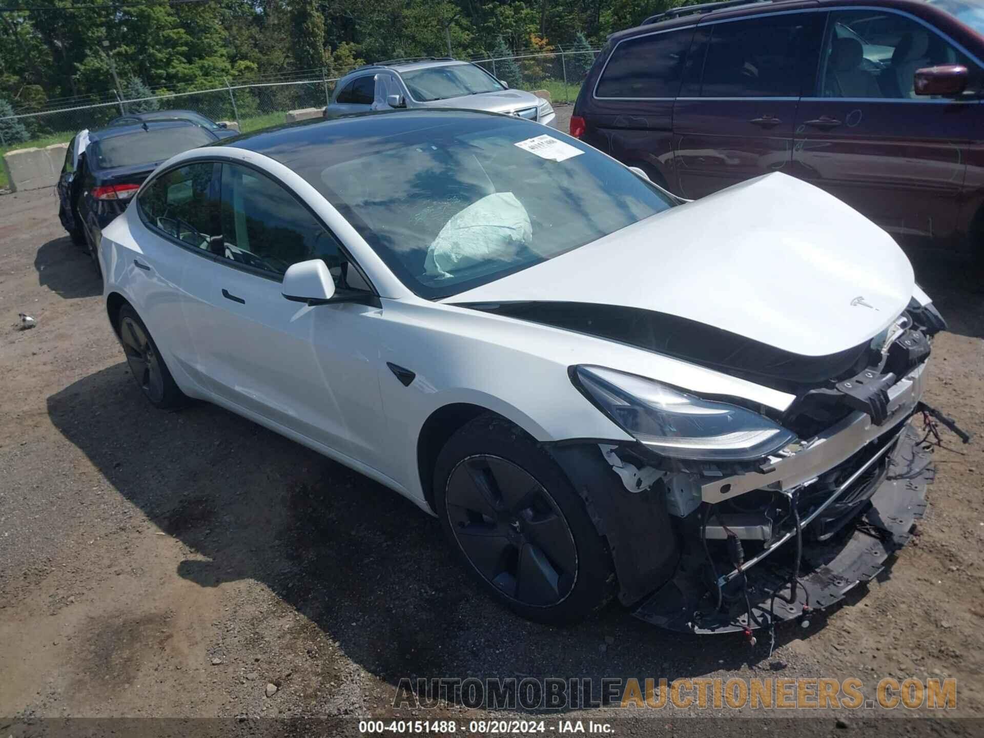 5YJ3E1EB0NF276217 TESLA MODEL 3 2022