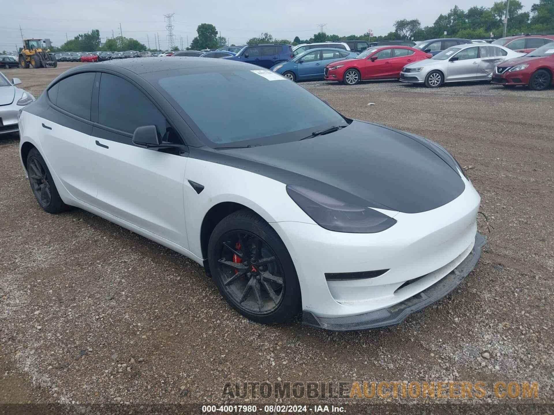 5YJ3E1EB0NF278386 TESLA MODEL 3 2022