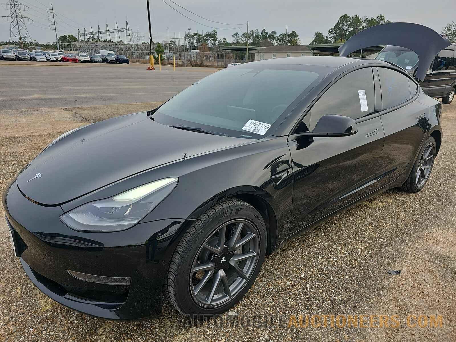 5YJ3E1EB0NF286164 Tesla Model 3 2022