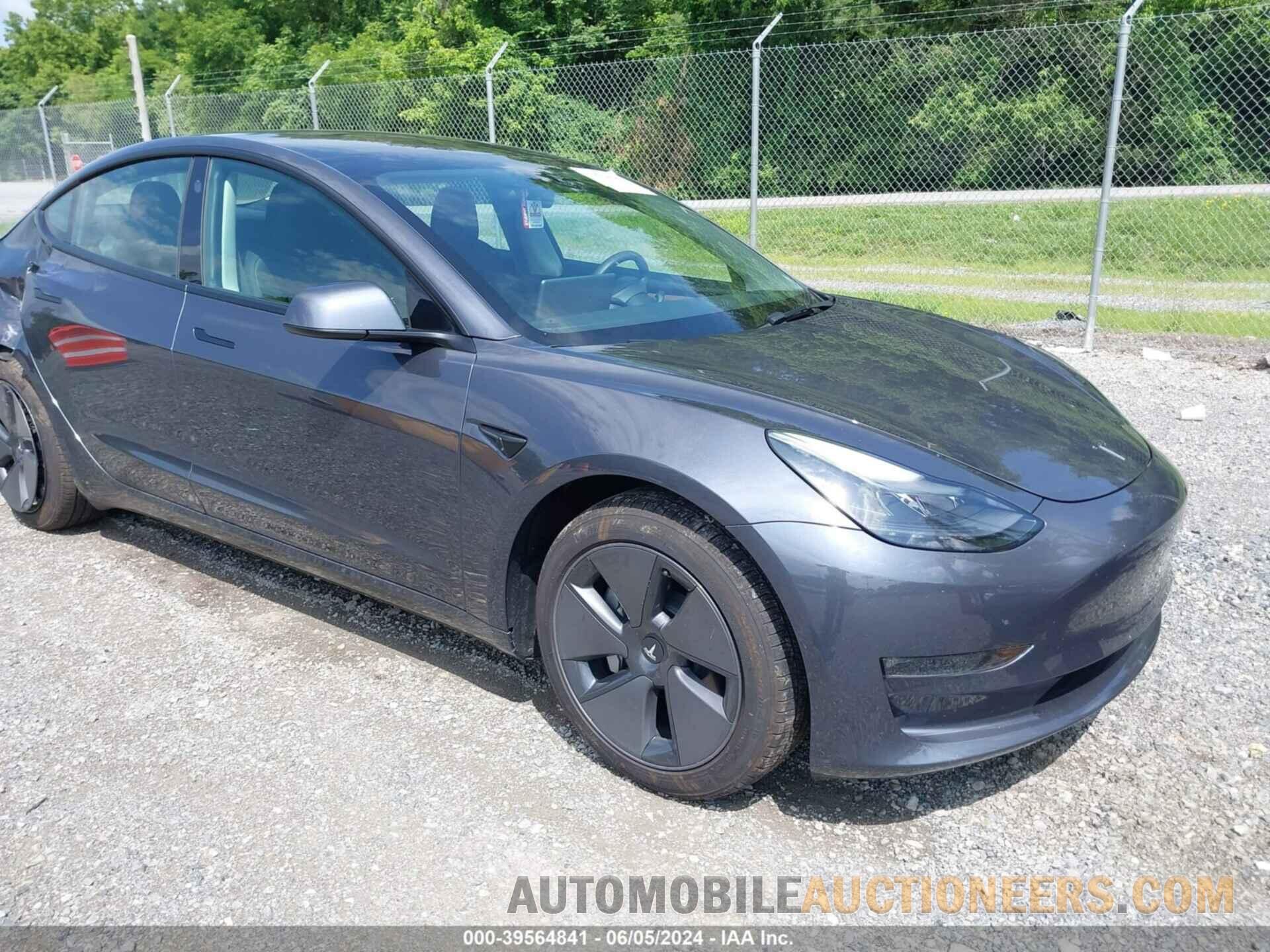 5YJ3E1EB0PF392858 TESLA MODEL 3 2023